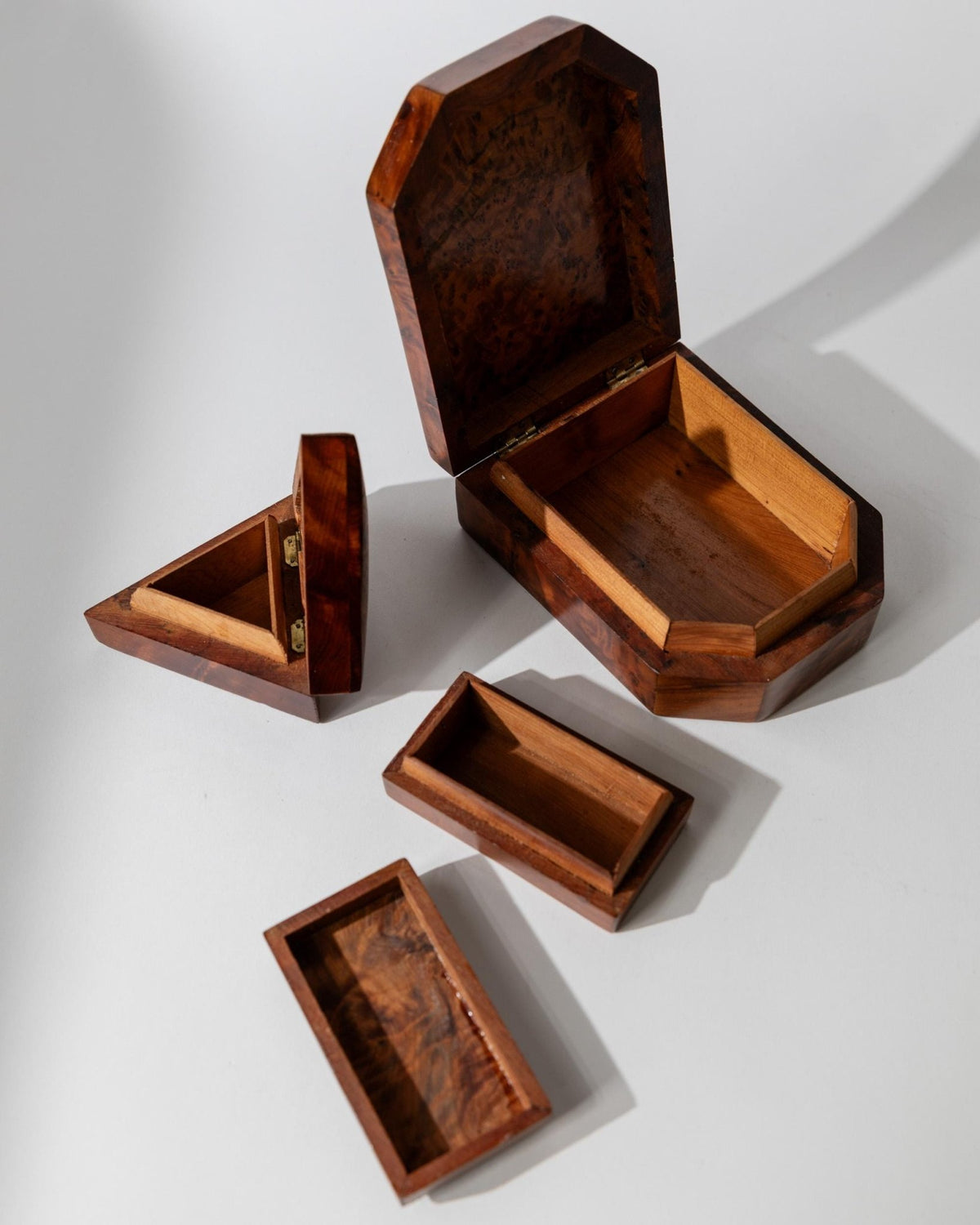 Vintage 1970s Burl Wood Desk Set of 3 Boxes, Different Sculptural Shapes, Mid Century Wooden Storage, Elegant Office Accessories, Gift Idea_Bottega Jacobs