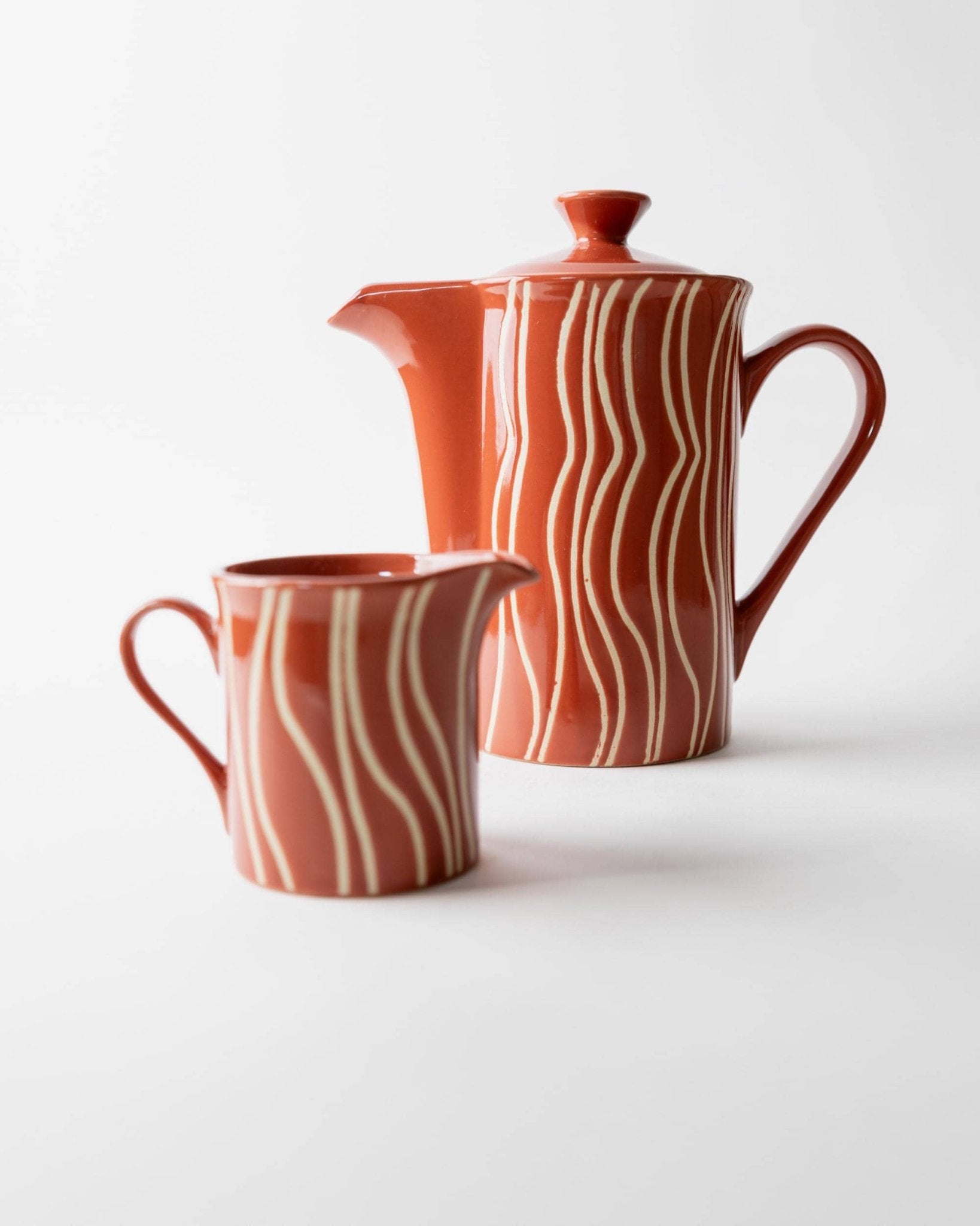 Vintage 1970s Ceramic Tea or Coffee Set, Teapot with Lid and Creamer, Rust Orange with Retro Stripe Pattern, Mid Century Decor, Gift Idea_Bottega Jacobs