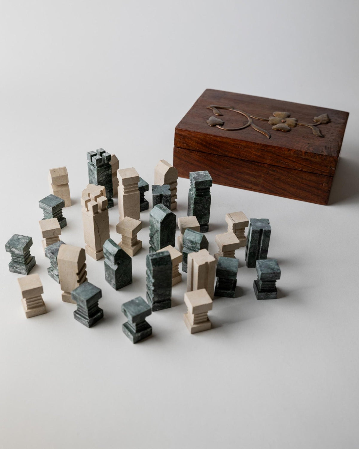 Vintage 1970s Marble Chess Set, Green and Beige Stone Chess Board, Heavy Design, Geometric Chess Pieces, Sculptural Table Game, Gift Idea_Bottega Jacobs