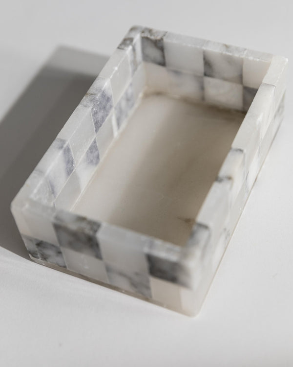 Vintage 1970s Marble Smoking Set, 2 Ashtrays and 1 Cigarette Box, Grey White Checkered, Table Decor, Elegant Gift Idea_Bottega Jacobs