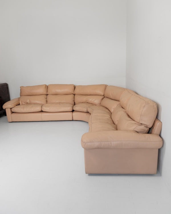 Vintage 1970s Modular Leather Sofa, Blush Colour, by Tito Agnoli for Poltrona Frau, Model Petronio, Mid Century Design, Luxury Furniture_Bottega Jacobs