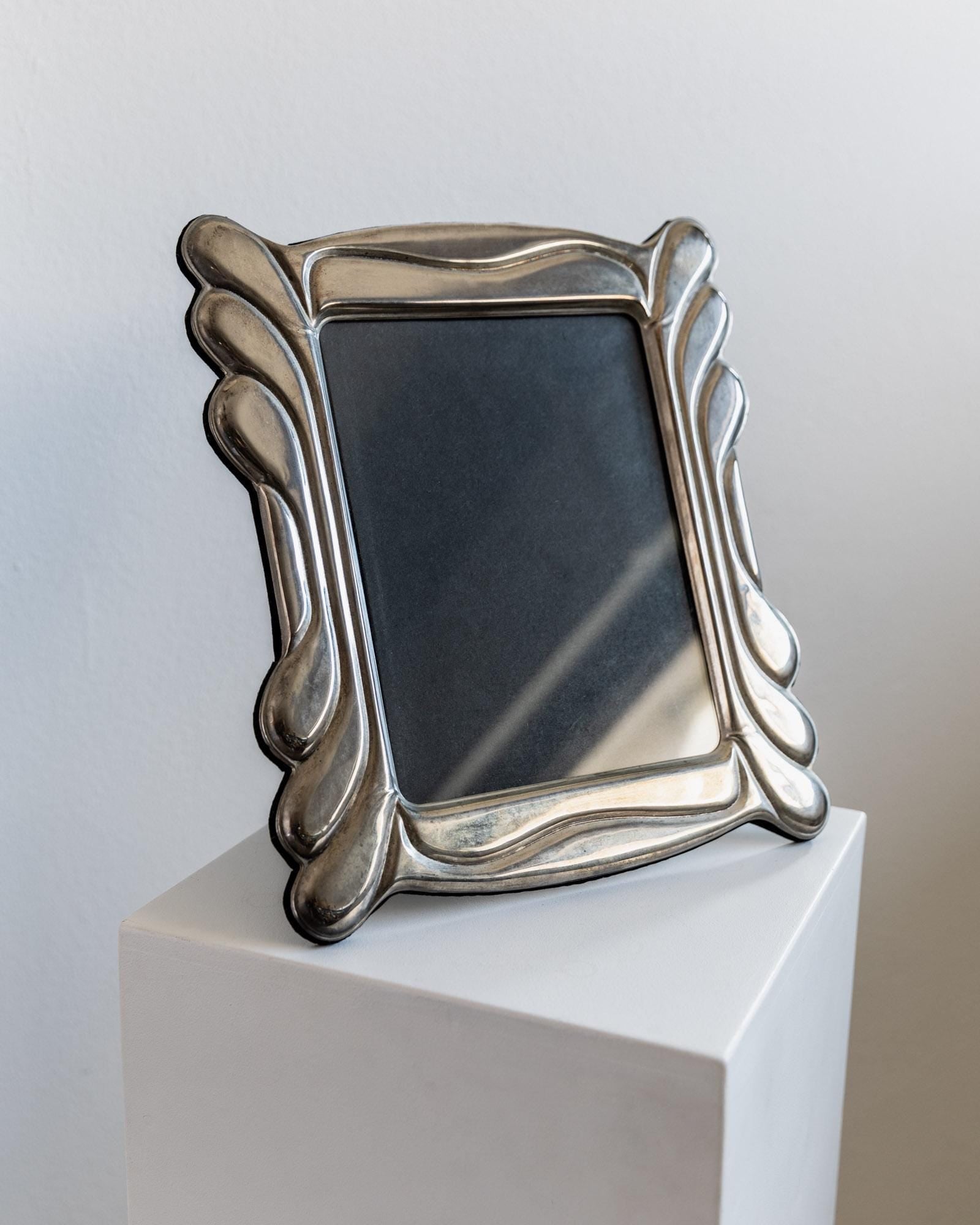 Vintage 1970s Silver Plated Picture Frame, Art Deco Design, Decorative Classic Table Accent, Elegant Home Decor, Timeless Gift Idea_Bottega Jacobs