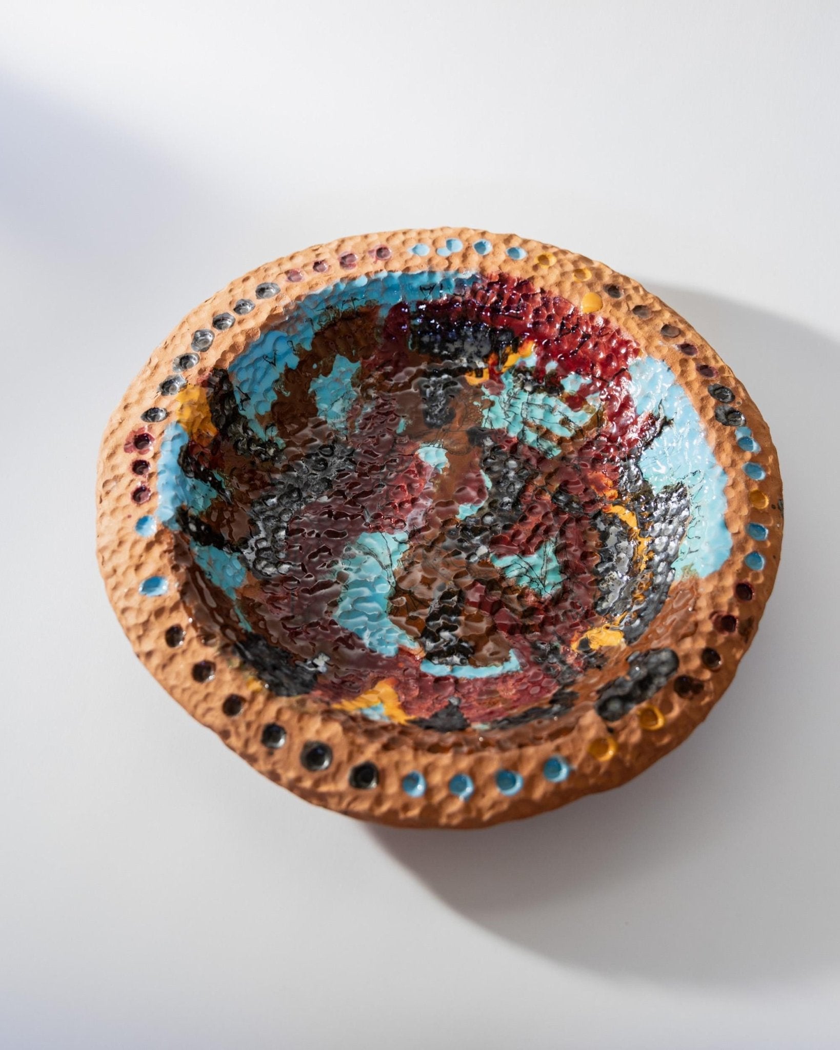 Vintage 1970s Studio Pottery Bowl, Handcrafted Naive Form with Colorful Glaze, Terracotta Fruit Bowl or Wall Plate, Elegant Gift Idea_Bottega Jacobs