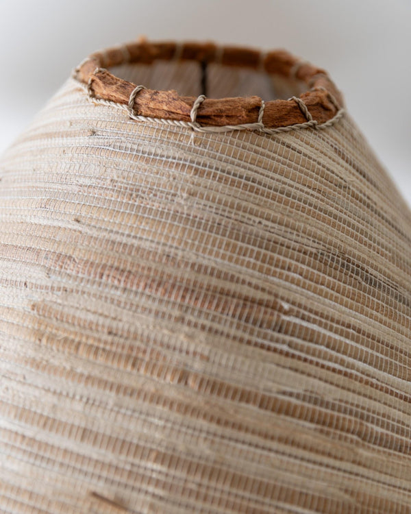 Vintage 1970s Table Lamps Set of 2, Oval Dark Wood Bases with Curved Brass Details, Handmade Natural Fiber Lampshades, Elegant Lighting_Bottega Jacobs