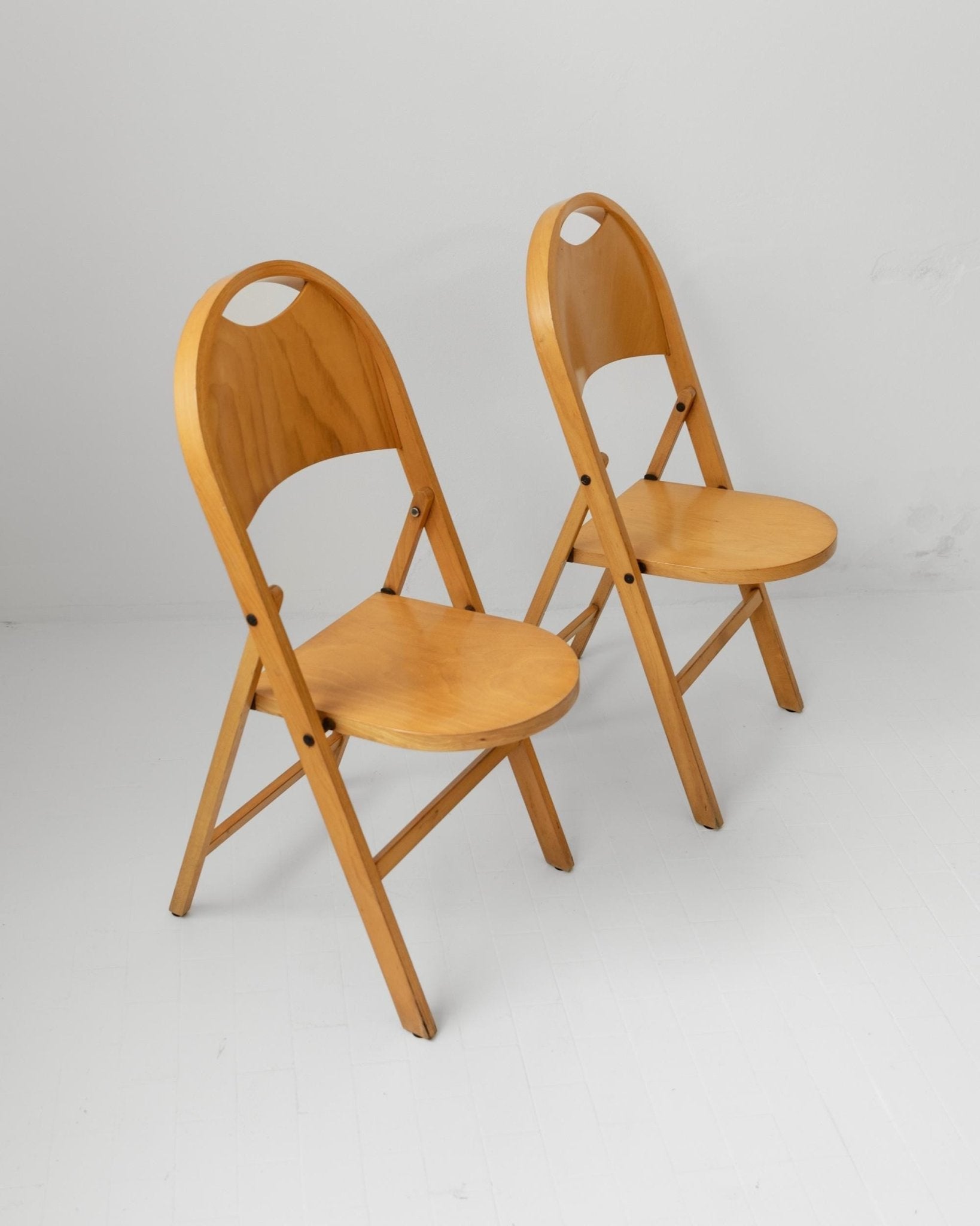 Vintage 1970s Tric Folding Chairs Set of 2, by Achille and Pier Giacomo Castiglioni for Bernini, Light Wood Design Classic, Gift Idea_Bottega Jacobs