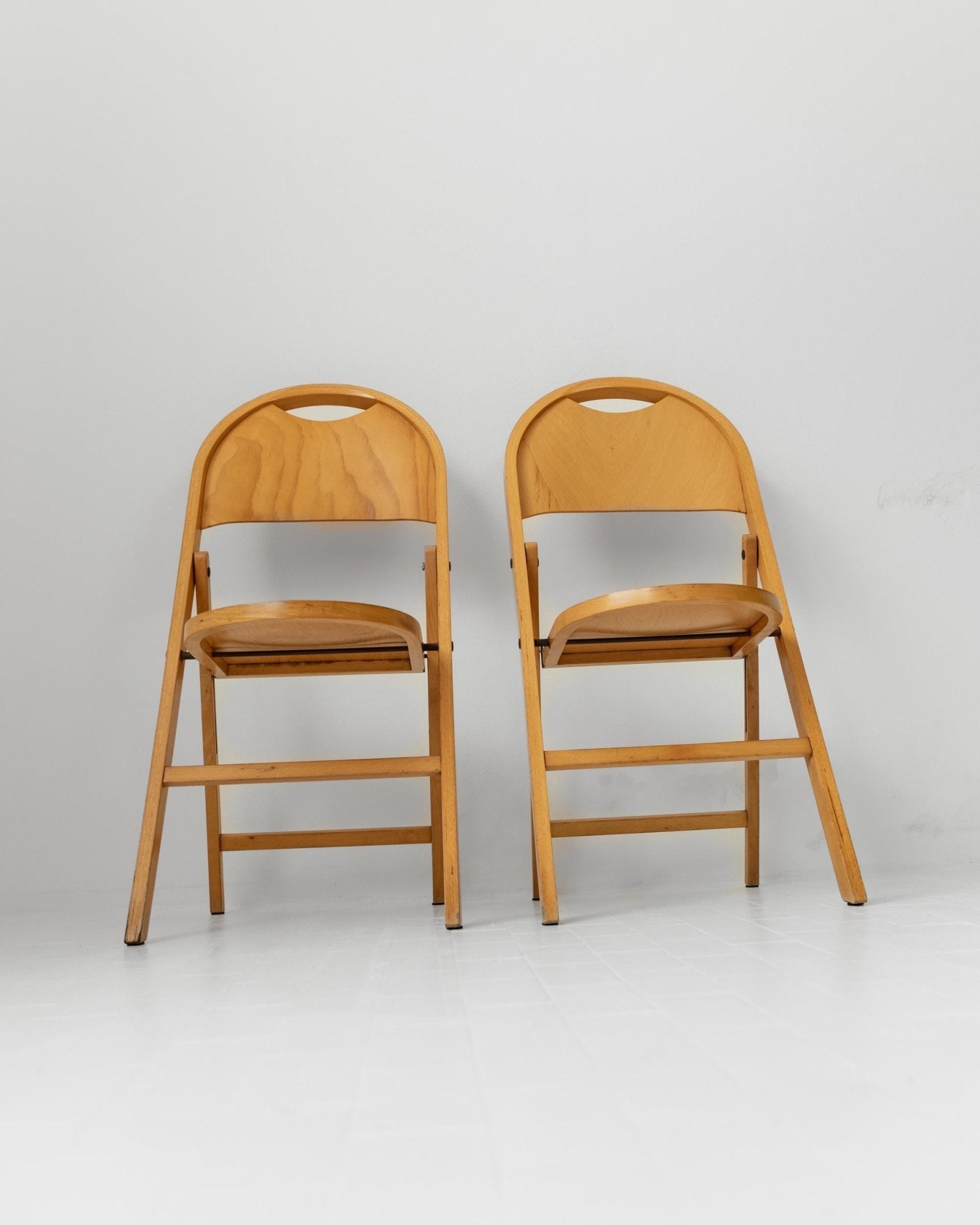 Vintage 1970s Tric Folding Chairs Set of 2, by Achille and Pier Giacomo Castiglioni for Bernini, Light Wood Design Classic, Gift Idea_Bottega Jacobs
