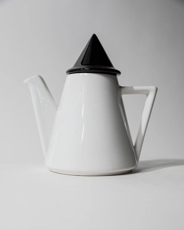 Vintage 1980s Ceramic Coffee or Tea Pot, Memphis Postmodern Design, Black and White Triangle, Sculptural Tableware, Elegant Gift Idea_Bottega Jacobs