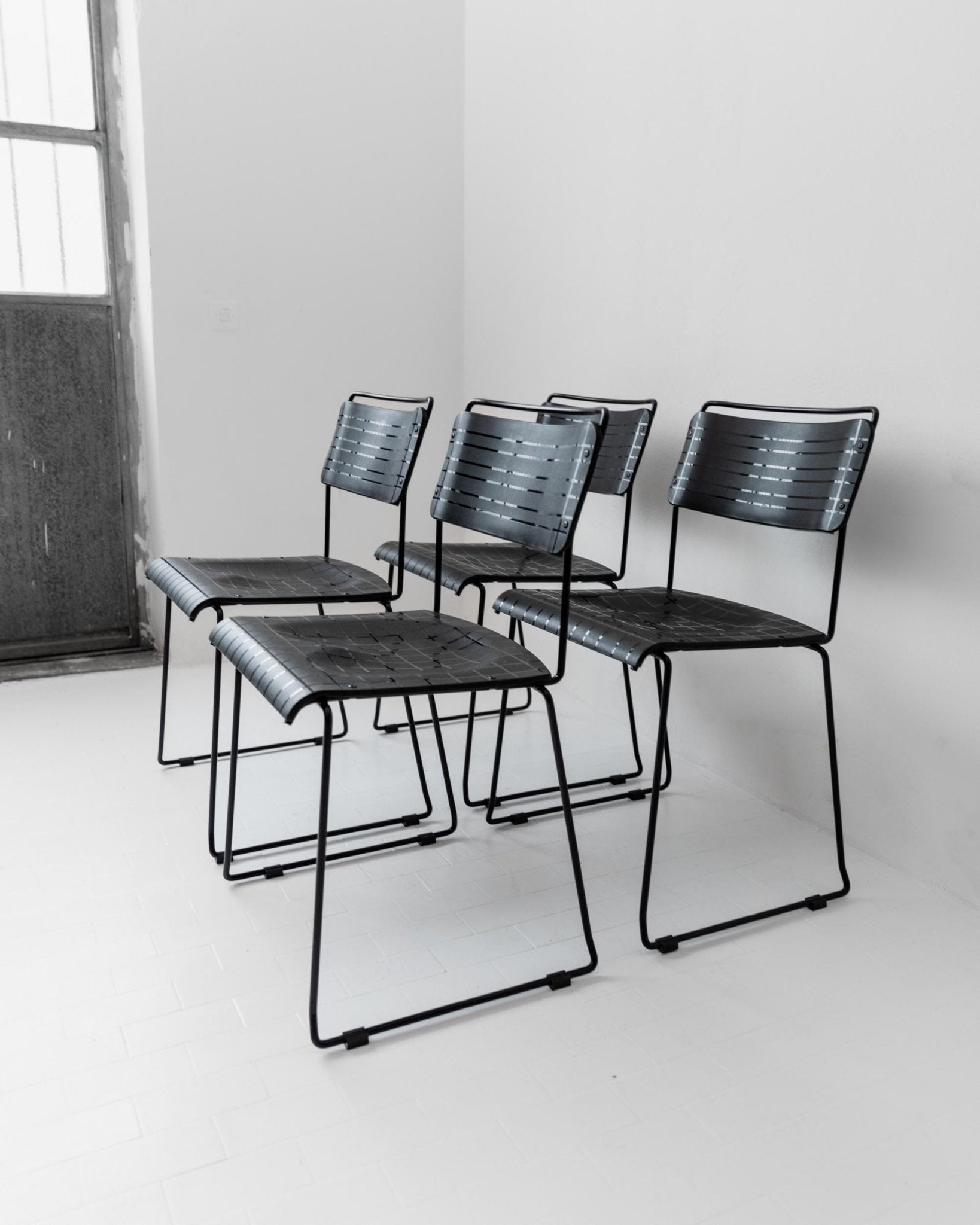 Vintage 1980s Dining Chairs, Set of 4, Postmodern Design, Black Metal and Plastic, Check Texture, Minimal Italian Design, Retro Interior_Bottega Jacobs