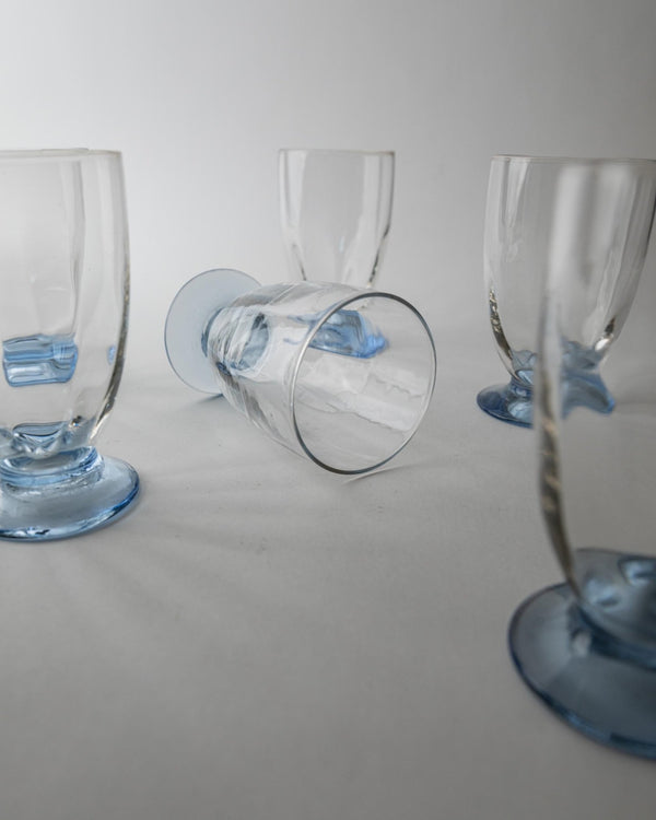 Vintage 1980s Drinking Glasses Set of 6, Clear Glass with Blue Stems, for Wine, Cocktails or Water, Elegant Tableware, Timeless Gift Idea_Bottega Jacobs