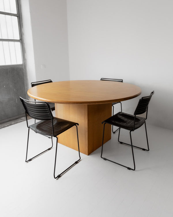 Vintage 1980s Large Round Wooden Table, Handcrafted in Italy, up to 8 Persons, Statement Dining Furniture, Timeless Interior, Japandi Style_Bottega Jacobs