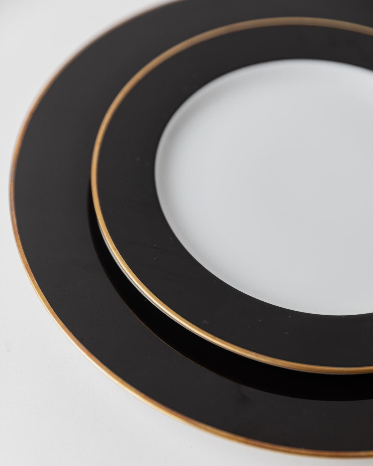 Vintage 1980s Porcelain Dinnerware Set for 12, Black White with Gold Rim by Eschenbach Bavaria Germany, Classic Elegant Tableware, Gift Idea_Bottega Jacobs