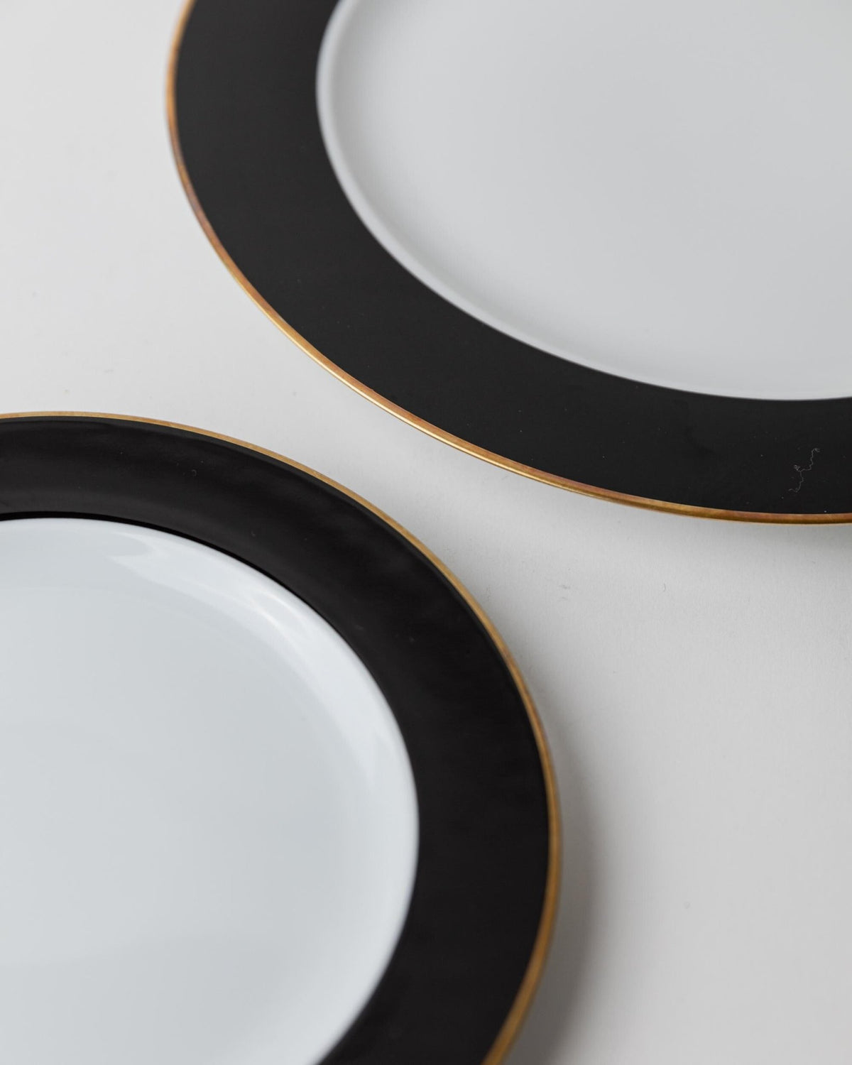 Vintage 1980s Porcelain Dinnerware Set for 12, Black White with Gold Rim by Eschenbach Bavaria Germany, Classic Elegant Tableware, Gift Idea_Bottega Jacobs