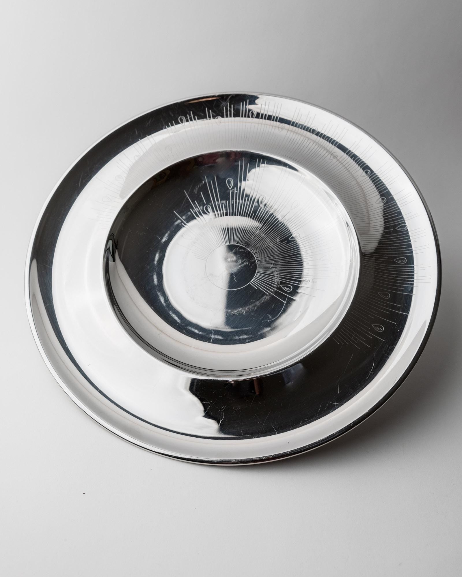 Vintage 1980s Stainless Steel Bowl, Polished Metal with Fine Textured Surface, Timeless Elegant Design, Retro Table Decor, Noble Gift Idea_Bottega Jacobs