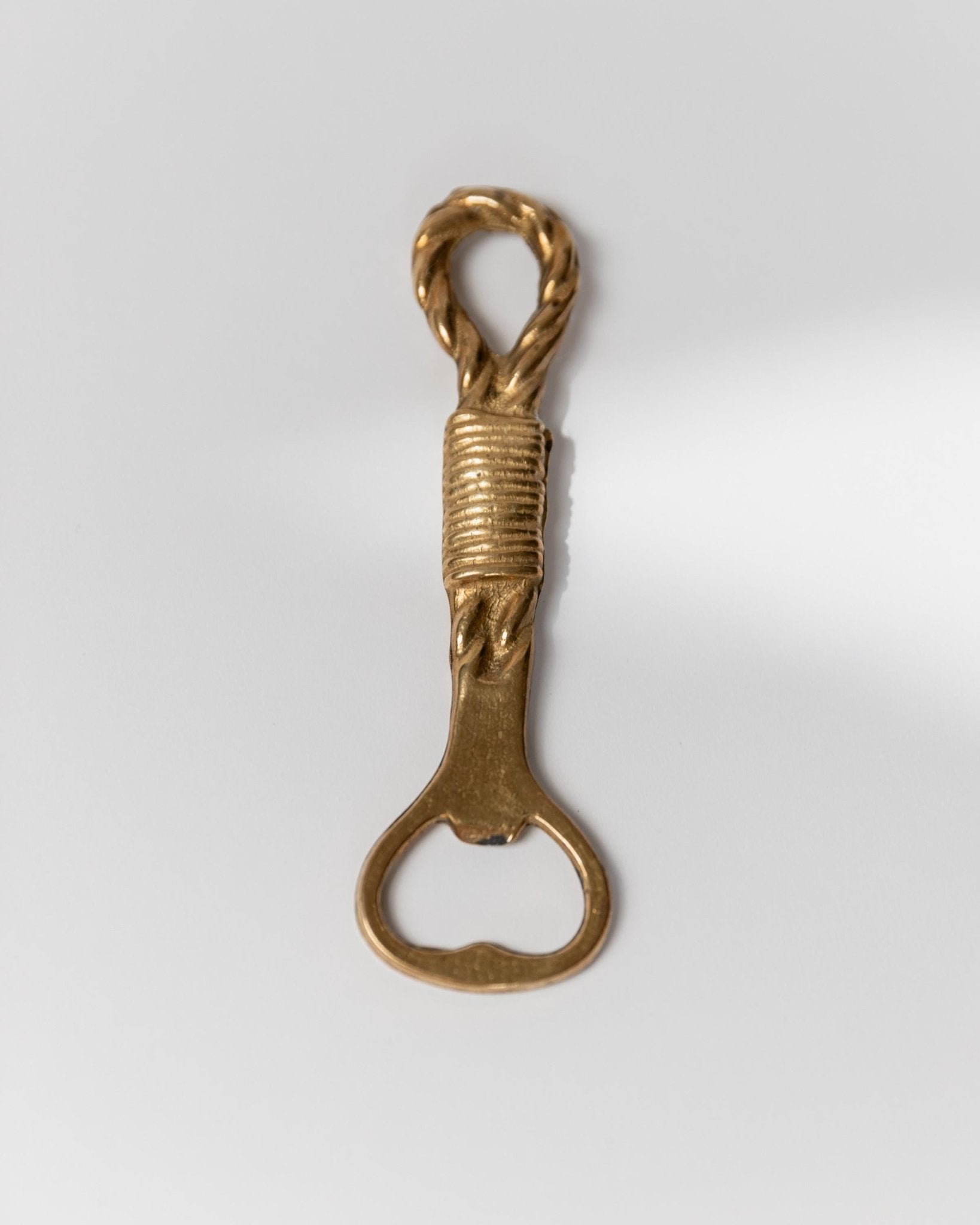 Vintage Bottle Opener Brass - Rope and Loop Shape - Timeless Design Italy 1960s - Christmas Gift Idea Elegant, Retro Bar Decoration_Bottega Jacobs