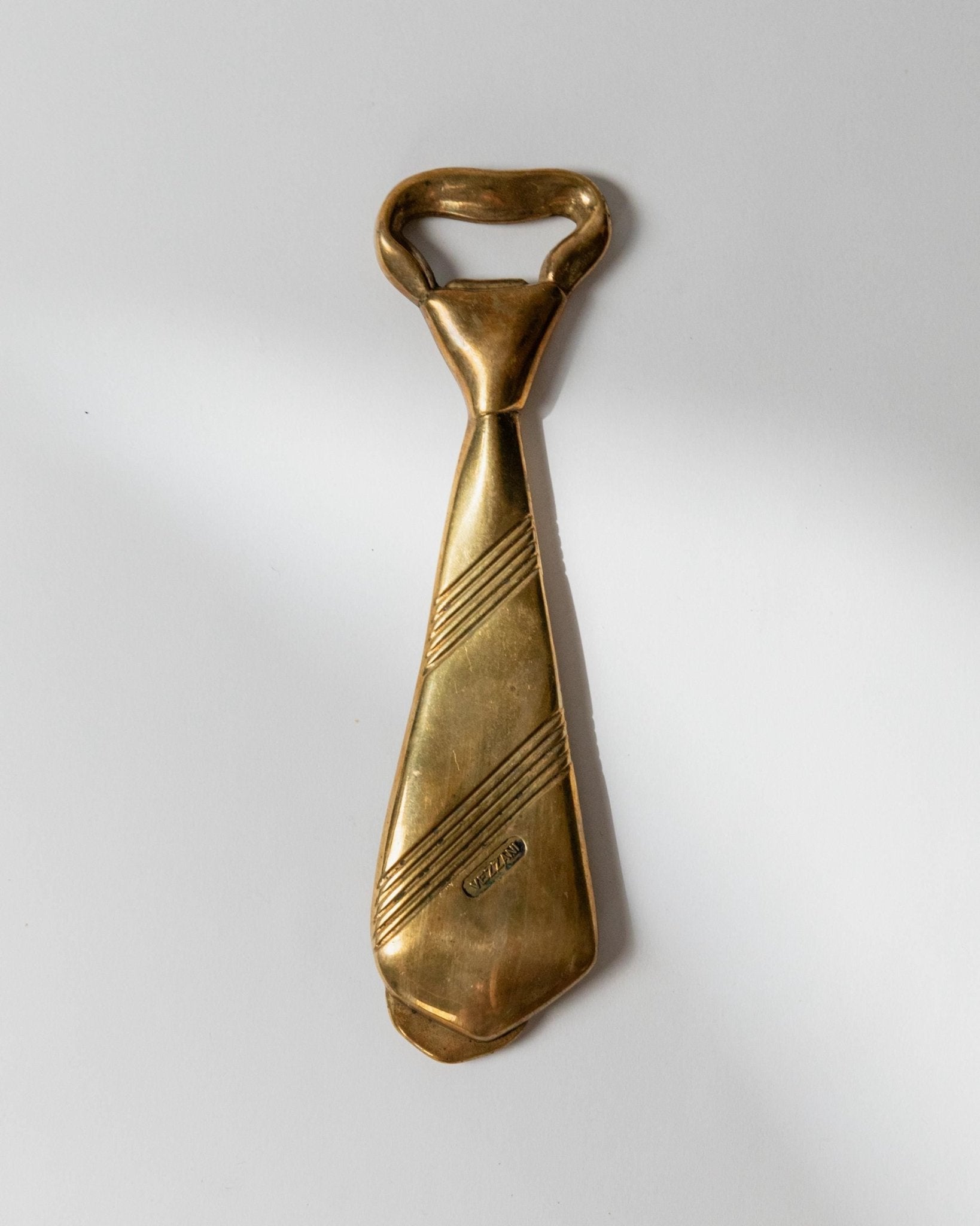 Vintage Bottle Opener Brass, Tie Shaped for Bottle Caps - Mid Century Design Vezzani Italy 1970s - Gift Idea Elegant, Retro Bar Decoration_Bottega Jacobs