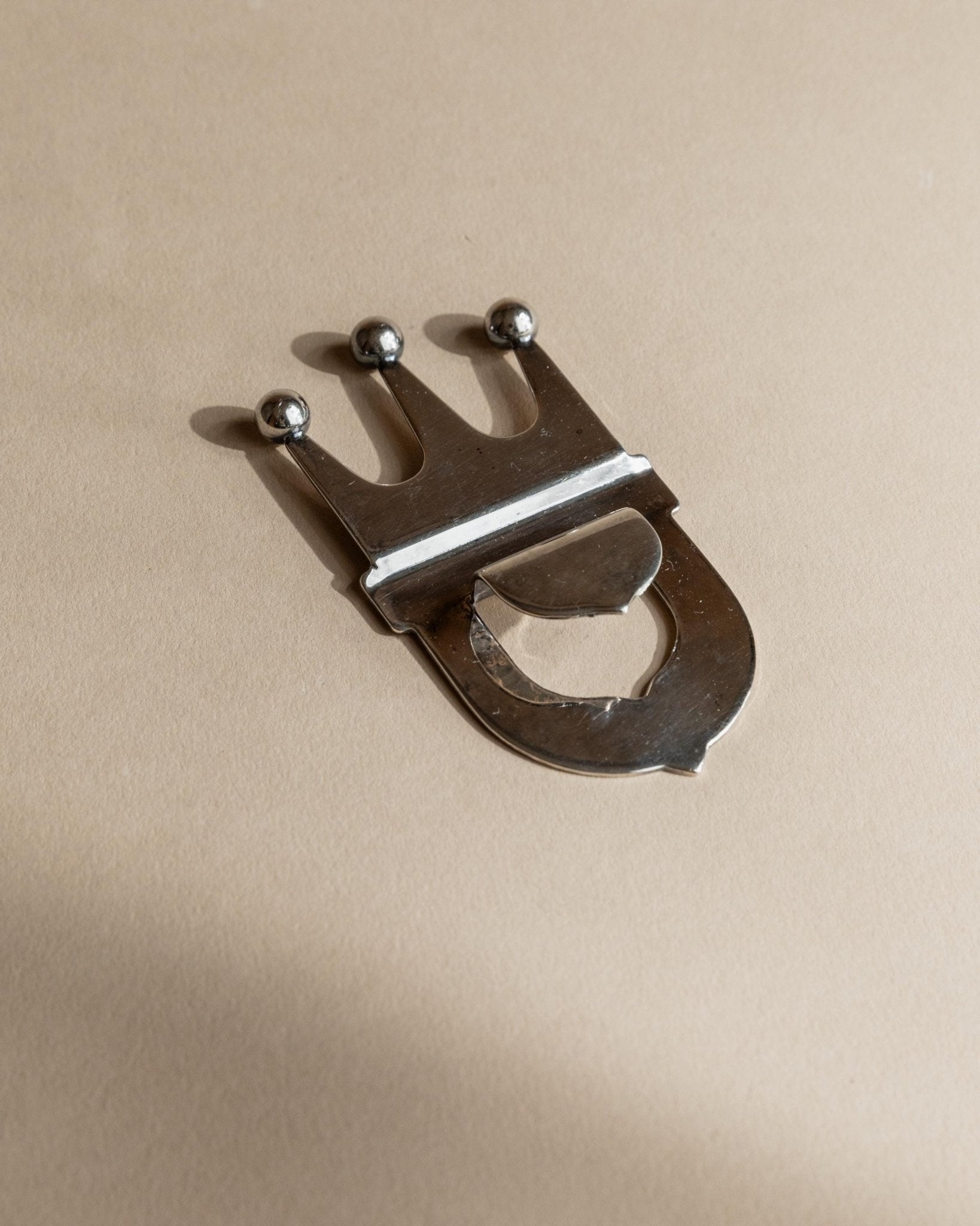 Vintage Bottle Opener Silver Plated - Crown Shape Design - Italy 1980s - Christmas Gift Idea Elegant, Retro Bar Decoration_Bottega Jacobs