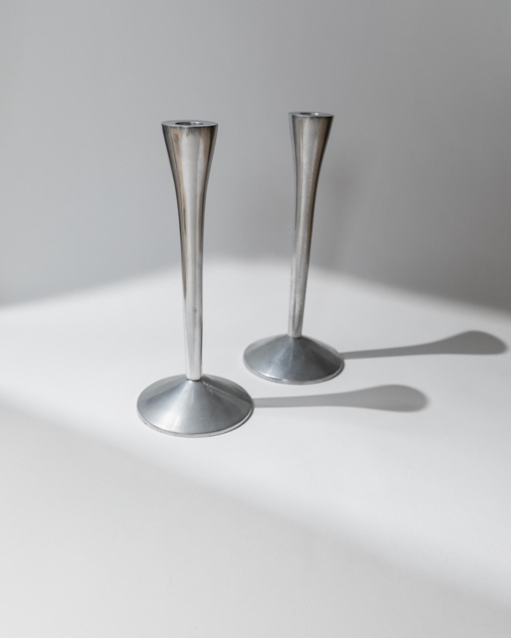 Vintage Candle Holders Set of 2 - Stainless Steel Space Age Design - Italy 1970s - Gift Idea Elegant, Retro Table Decoration Timeless_Bottega Jacobs