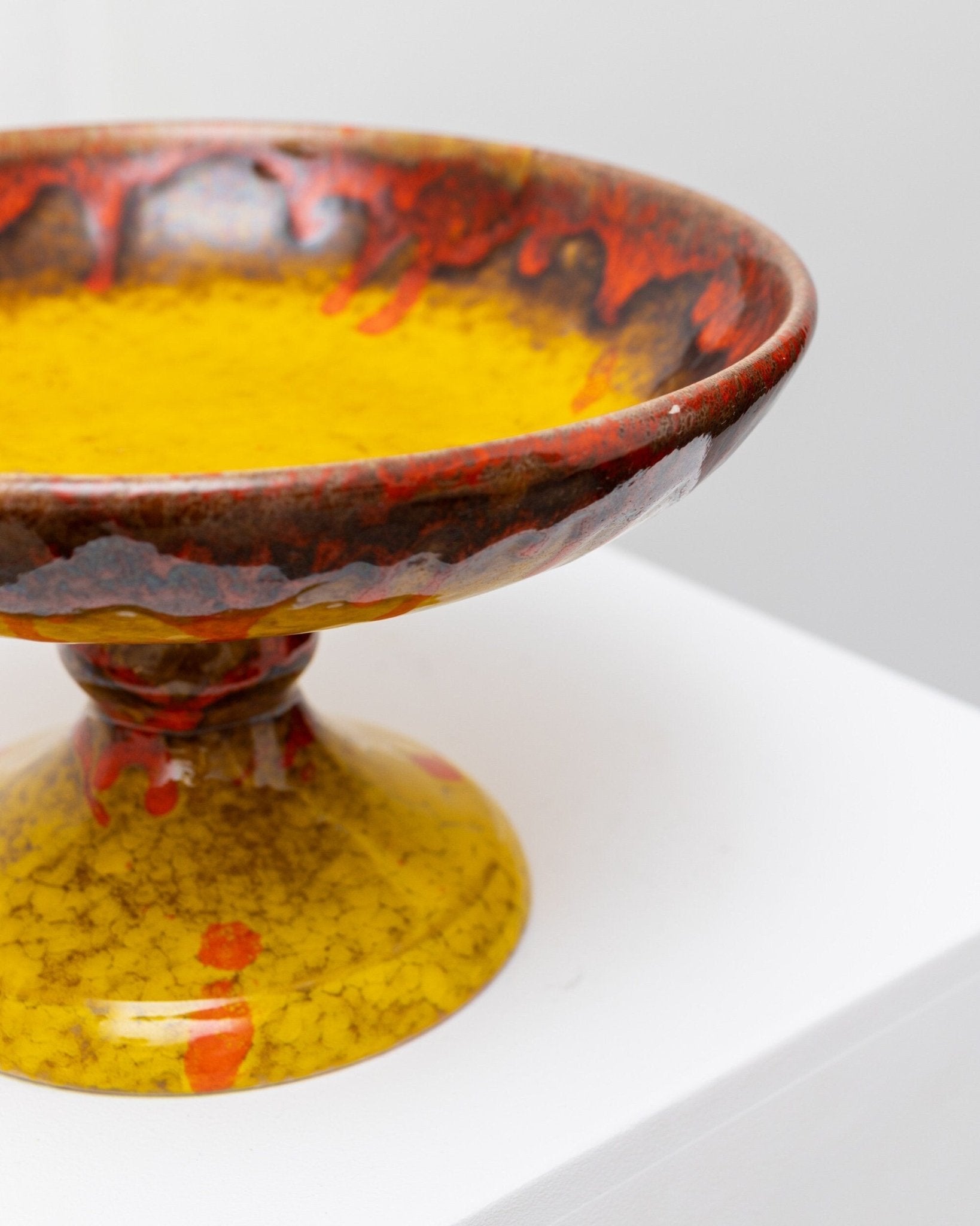 Vintage ceramic bowl with handle - colorful glaze yellow orange - Mid Century Design - Italy 1960s - Bottega Jacobs