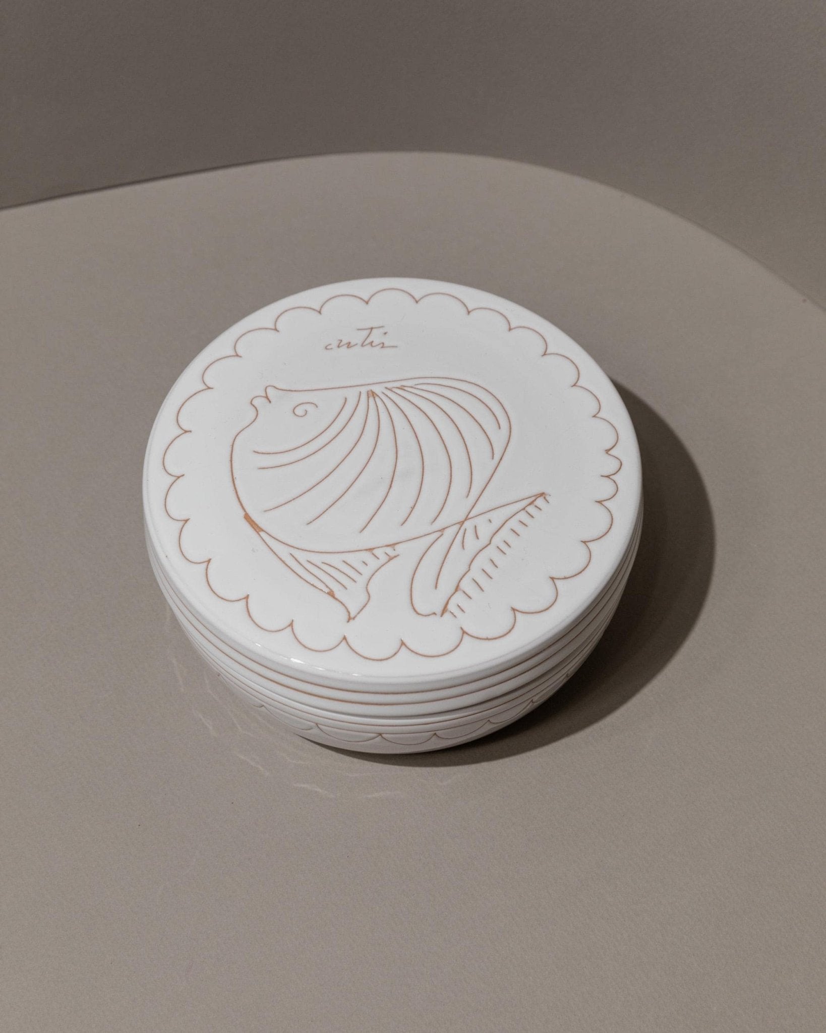 Vintage Ceramic Bowl with Lid - Handcarved Relief with Nautical Motif - Italy 1970s - Gift Idea, Bathroom or Kitchen Decoration_Bottega Jacobs