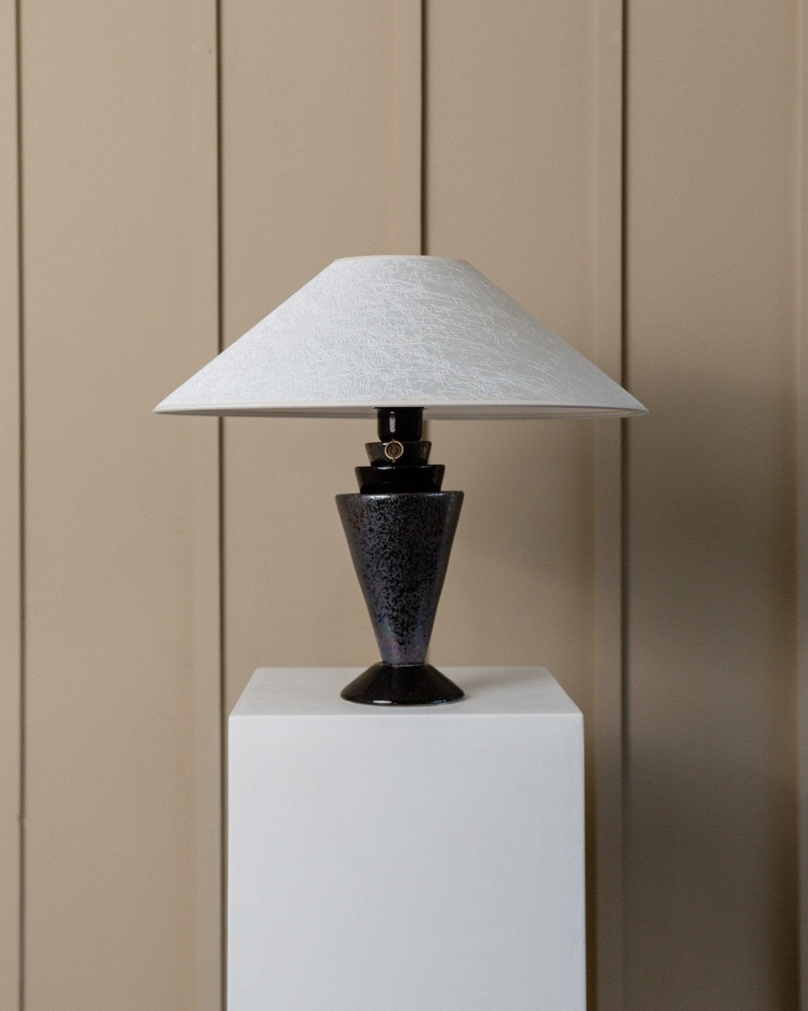 Vintage ceramic table lamp with silk shade - Italy 70s, handmade, Hollywood Regency style - retro bedside lamp, gift idea - Bottega Jacobs