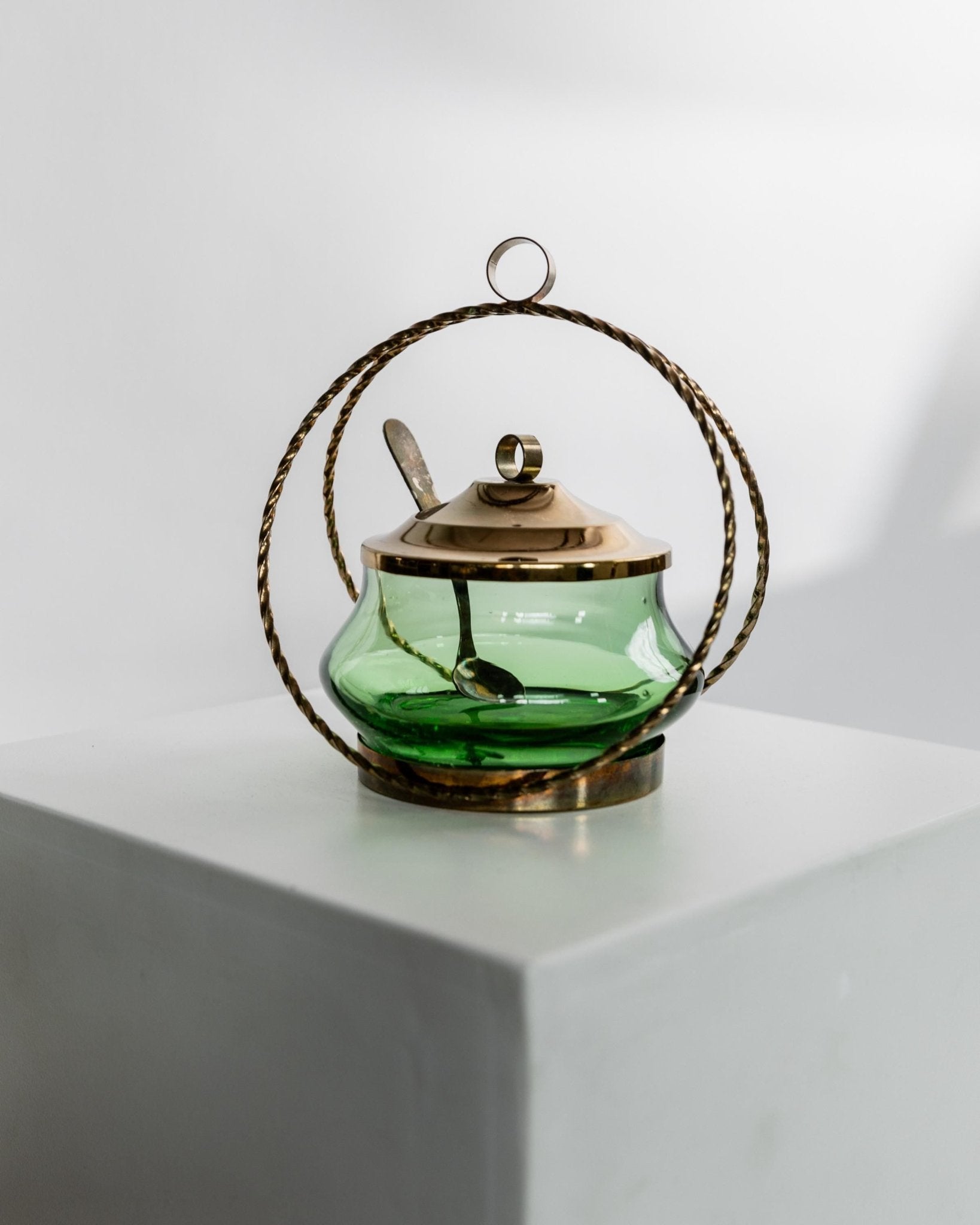 Vintage Glass Bowl with Lid - Emerald Green with Golden Metal - Mid Century Design 1940s - Gift Idea Elegant, Retro Centerpiece Decoration_Bottega Jacobs
