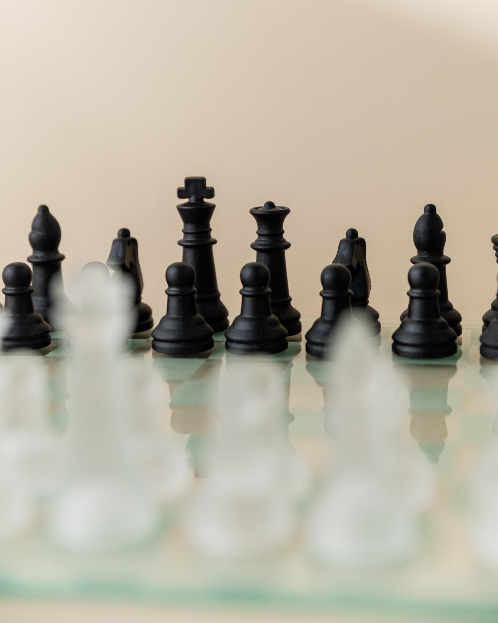 Vintage Glass Chessboard - Black and Frosted Glass Chess Pieces - minimal, timeless Design Italy 1980s - Elegant, unique Gift Idea_Bottega Jacobs