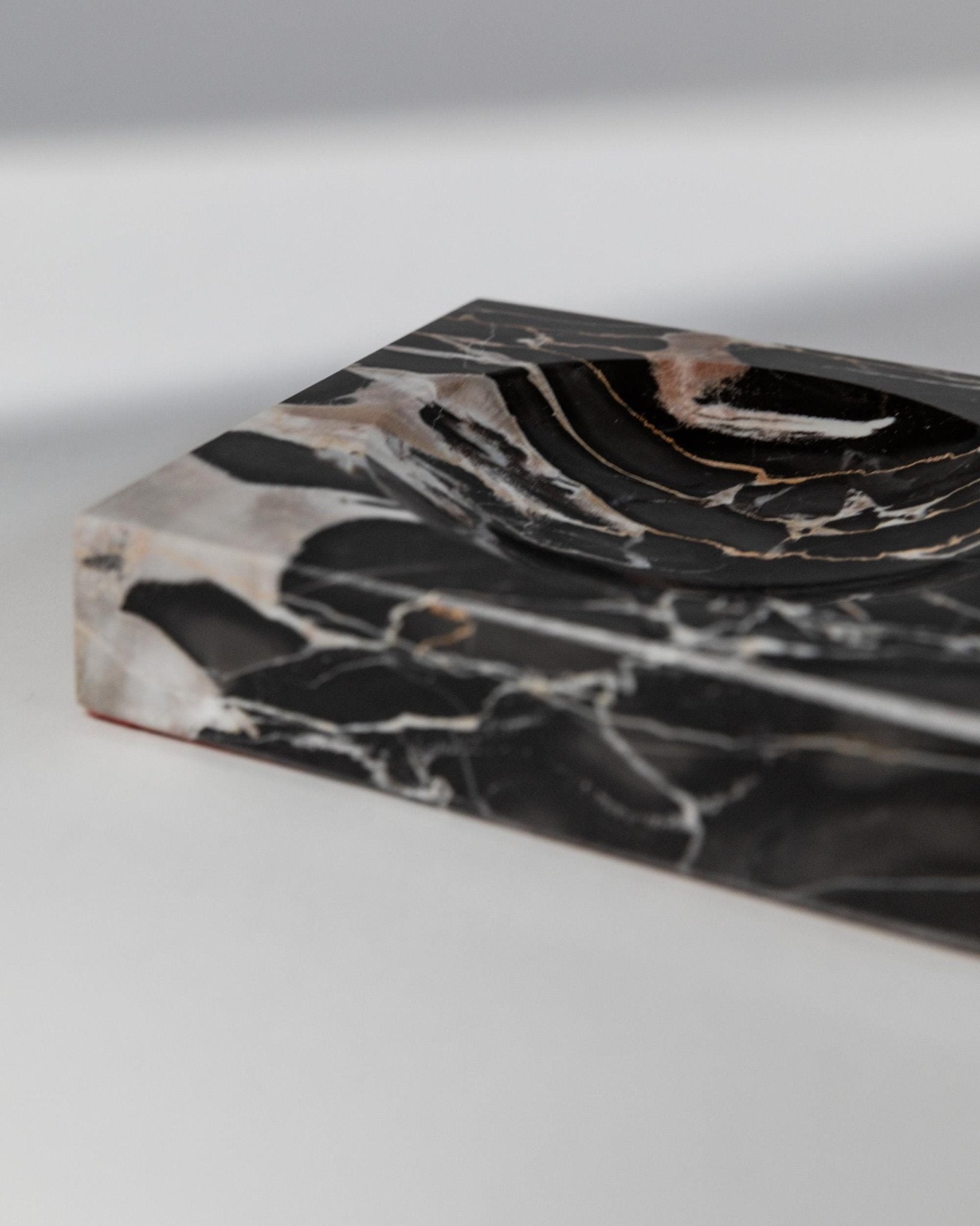 Vintage Marble Ashtray - Black, beige and white Marbled - timeless Design Italy 1970s - Very Decorative, Elegant Gift Idea, Table Decoration_Bottega Jacobs