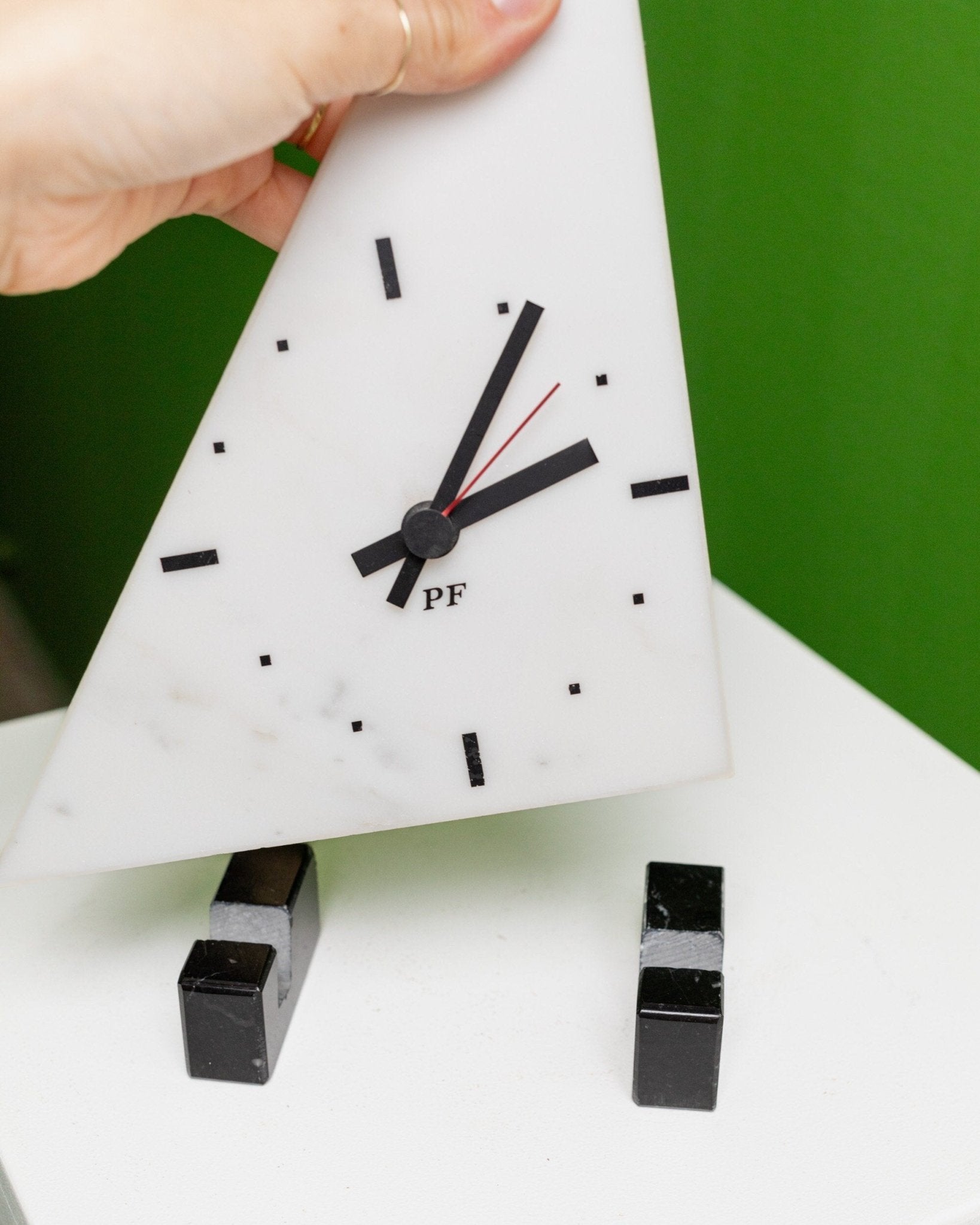 Vintage marble triangle grandfather clock 1980s - Pop Art wall clock by PF - Memphis Style Italy - Bottega Jacobs