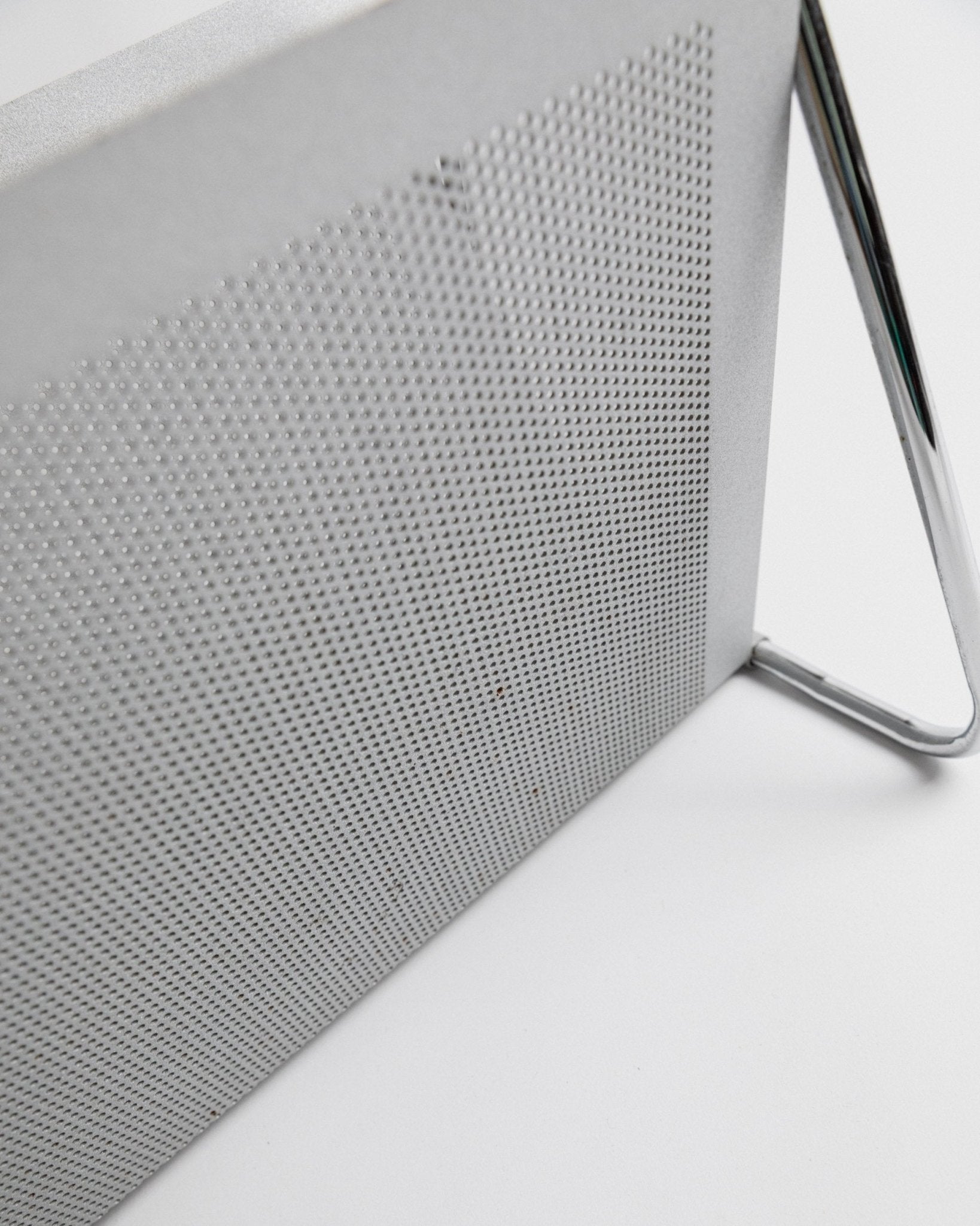 Vintage metal magazine rack by Mascagni - perforated, chrome - plated - space age design Italy 70s - magazine storage, retro gift - Bottega Jacobs