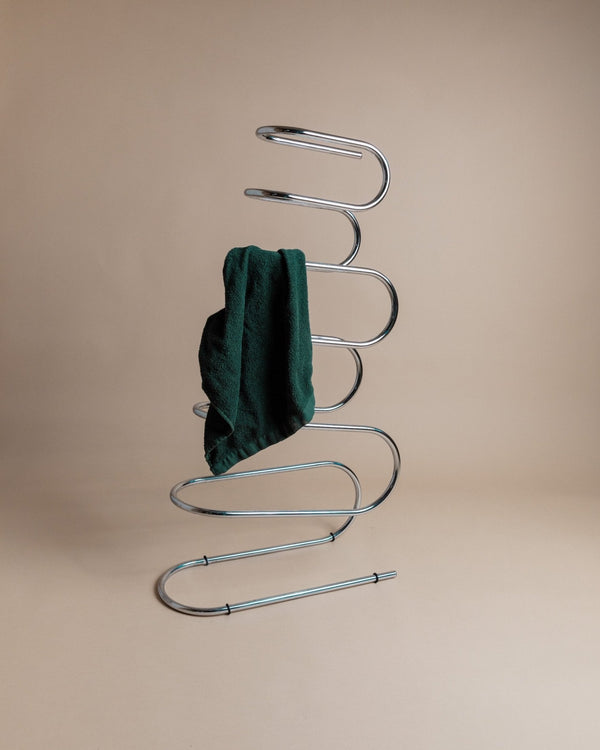 Vintage Metal Towel Rack, Clothes Rack - Space Age Design 1980s - Decorative Storage Clothes, Bathroom or Wardrobe, Retro Gift - Bottega Jacobs
