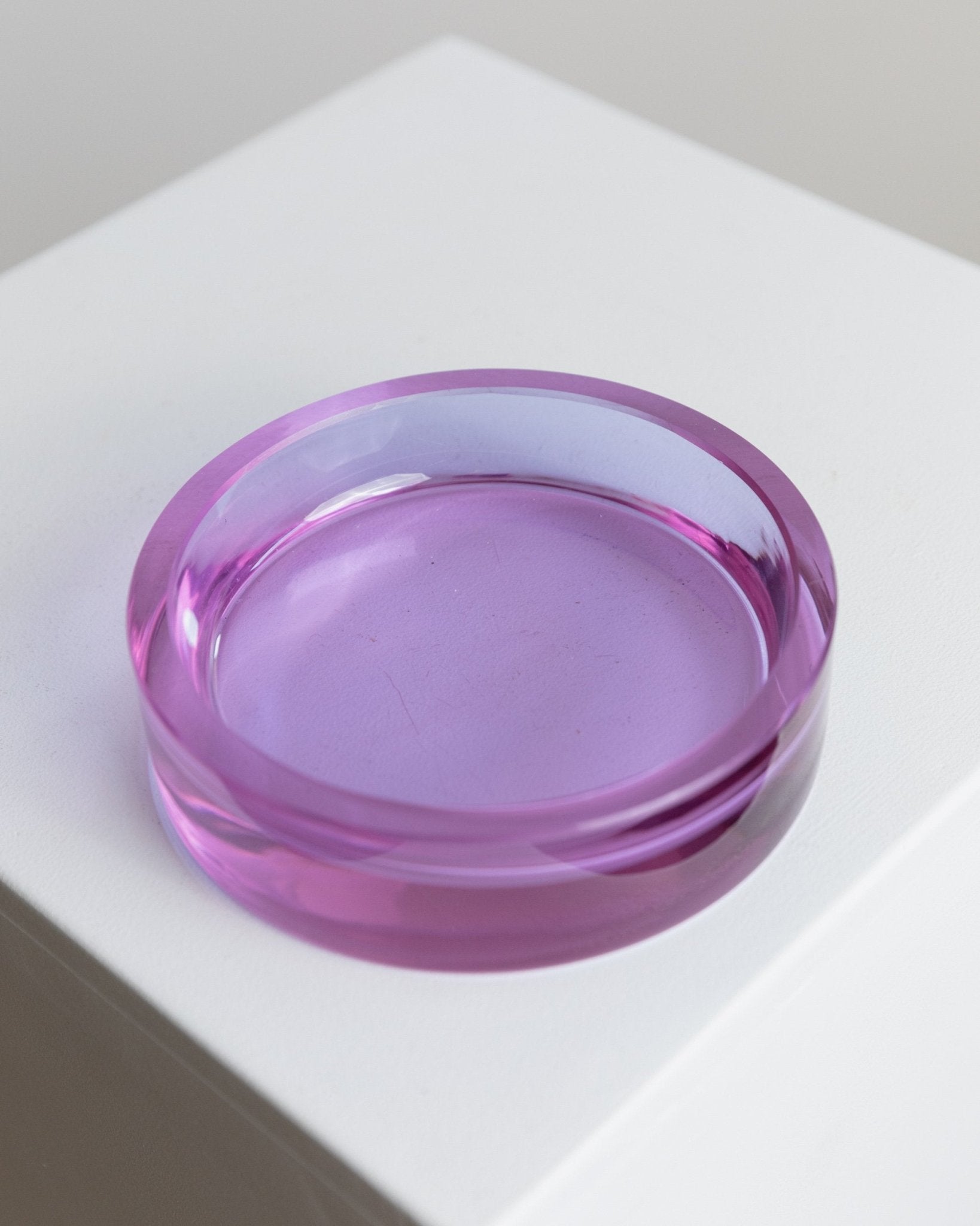 Vintage Murano Glass Ashtray - Purple, Solid, Elegant - Design Italy 1970s - Gift Idea, Retro Decoration, Pop Art - Bottega Jacobs