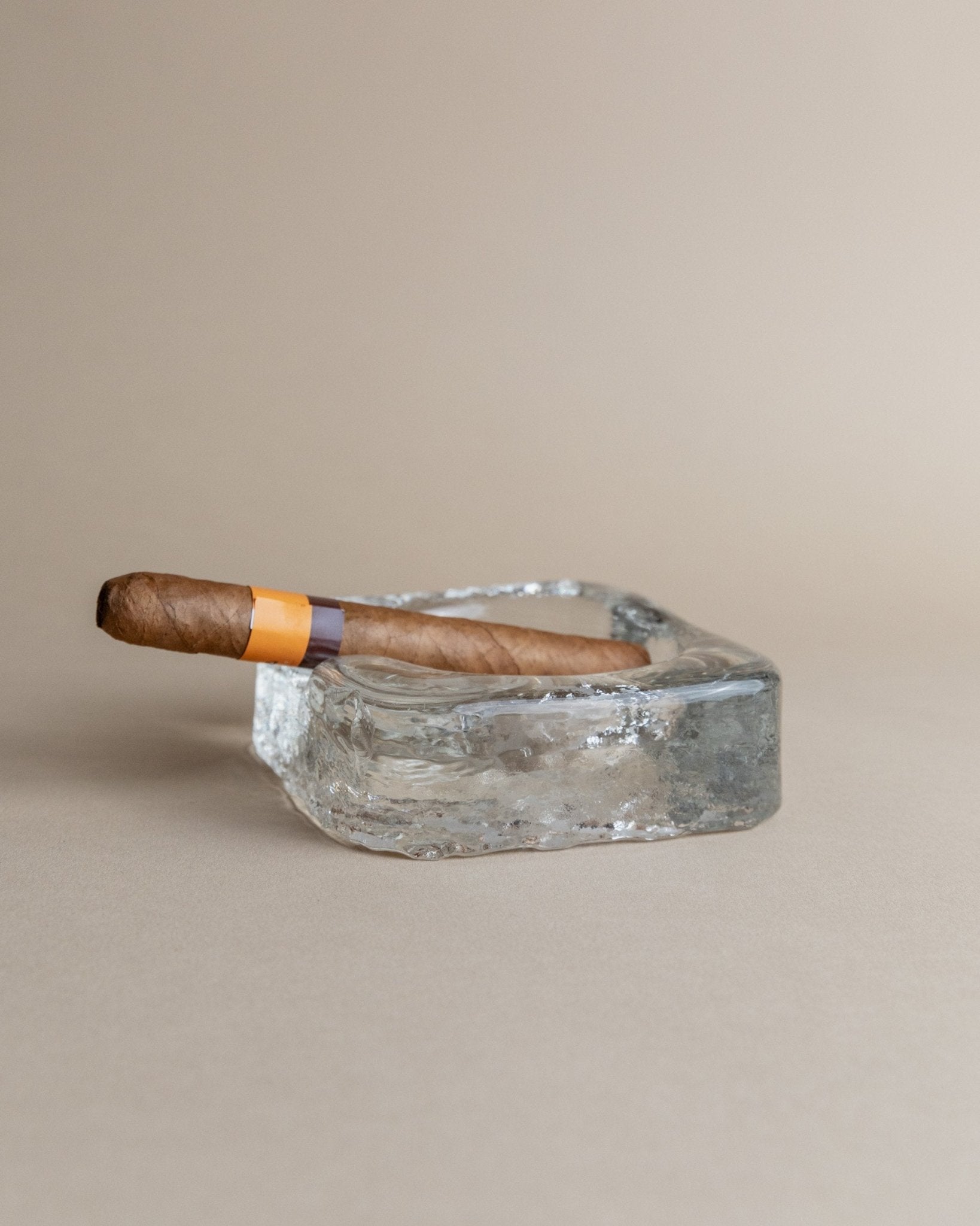 Vintage Murano glass ashtray - transparent in ice cube design, space age, Italy 1970s - elegant gift idea, retro decoration - Bottega Jacobs