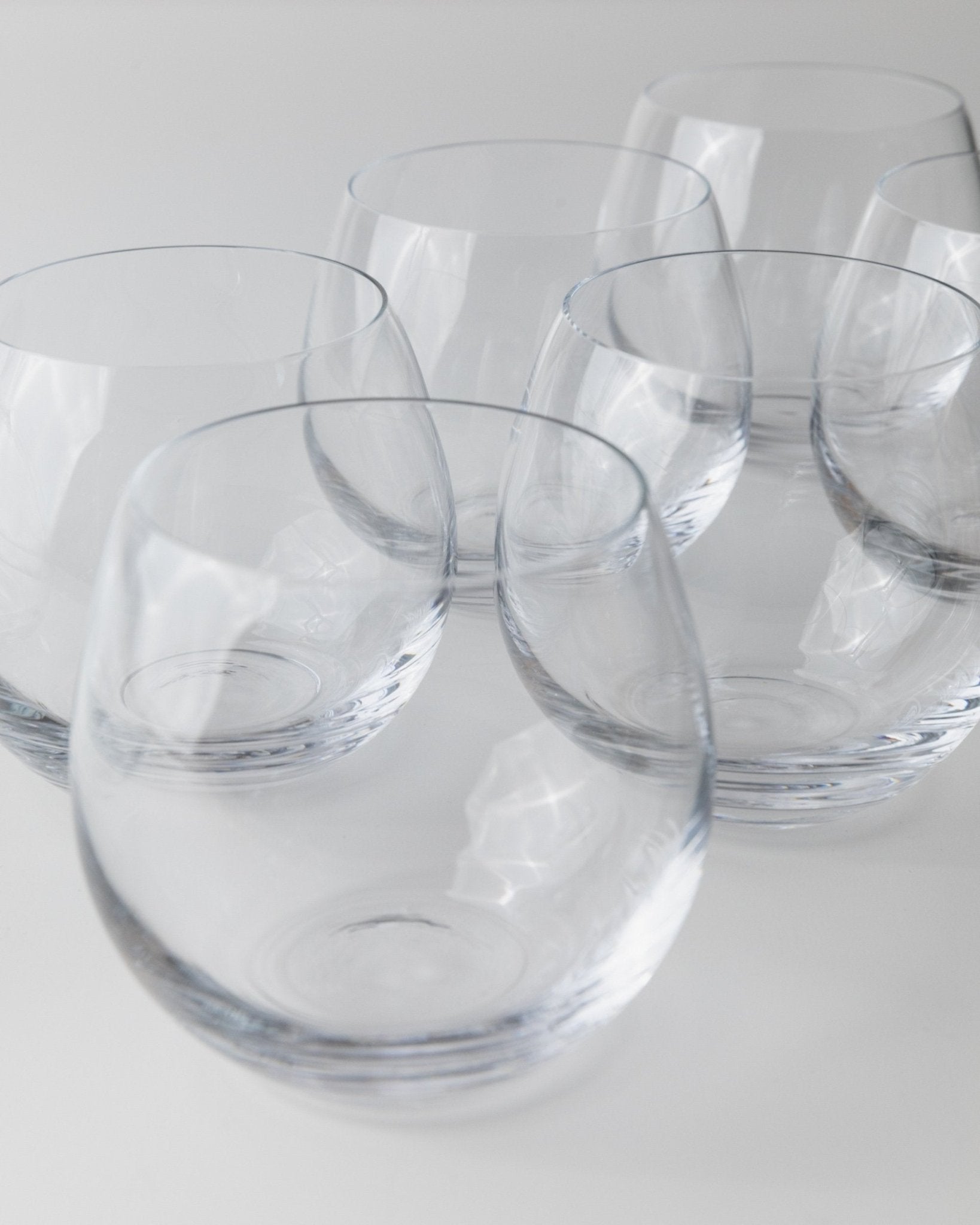 Vintage set of drinking glasses and decanter - 6 round wine glasses and  carafe, clear glass - timeless design Italy 80s