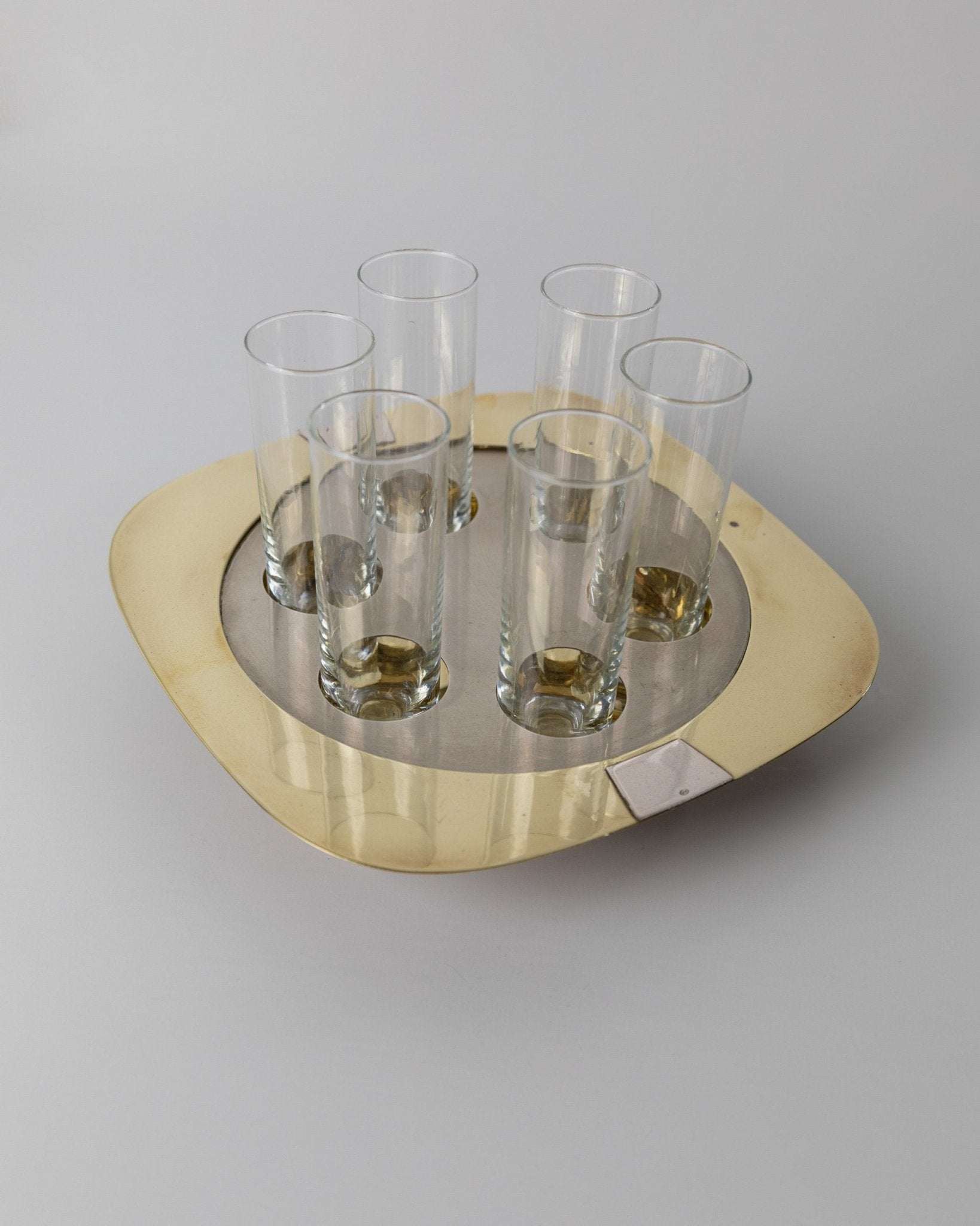 Vintage set shot glasses and tray, brass and silver - Mid Century Design Italy 70s - 6 drinking glasses, matching tray, elegant gift - Bottega Jacobs