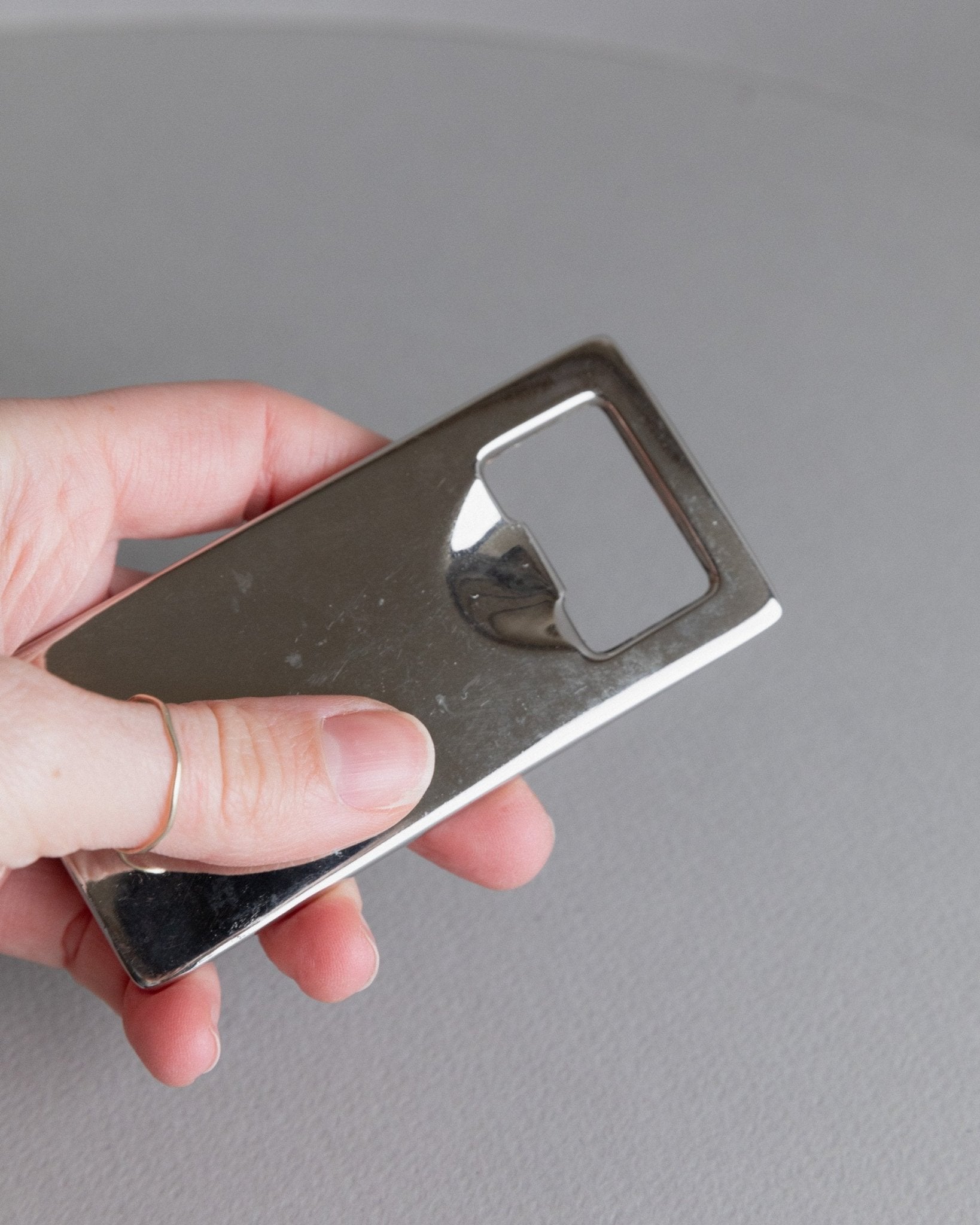 Vintage silver - plated bottle opener - timeless, simple - Space Age Design Italy 1970s - elegant gift idea, retro table decoration - Bottega Jacobs