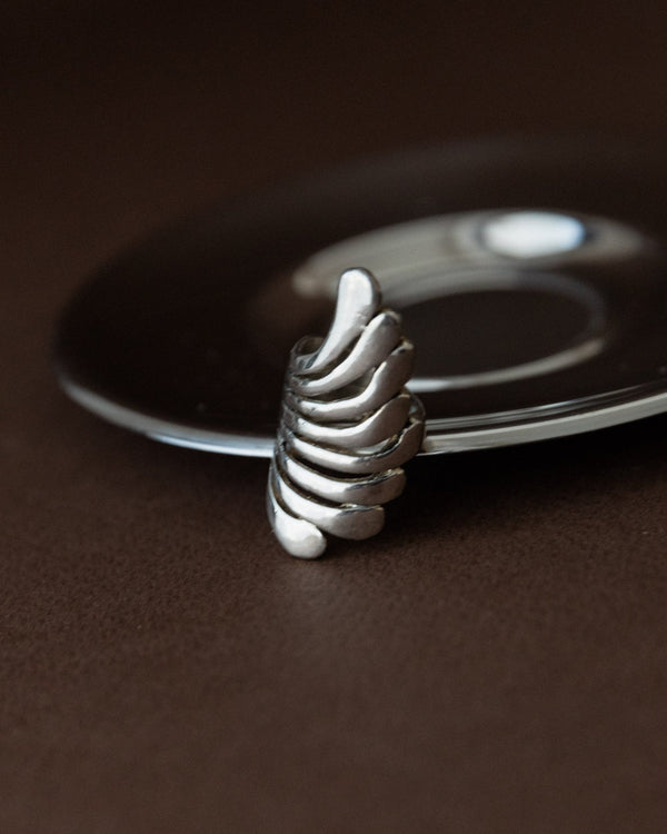 Vintage statement ring wings - sterling silver, timeless design Italy 1970s - retro jewelry, elegant gift idea for her - Bottega Jacobs