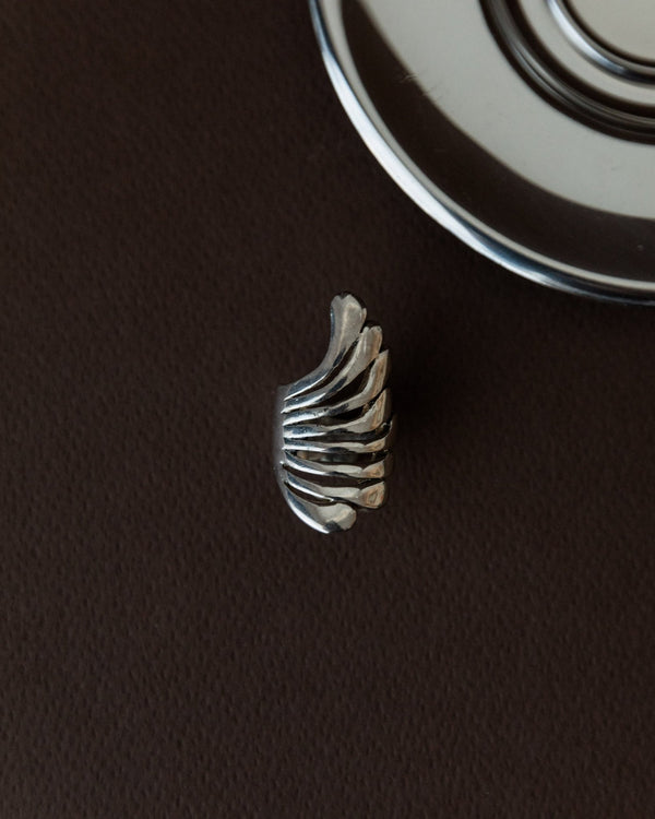 Vintage statement ring wings - sterling silver, timeless design Italy 1970s - retro jewelry, elegant gift idea for her - Bottega Jacobs