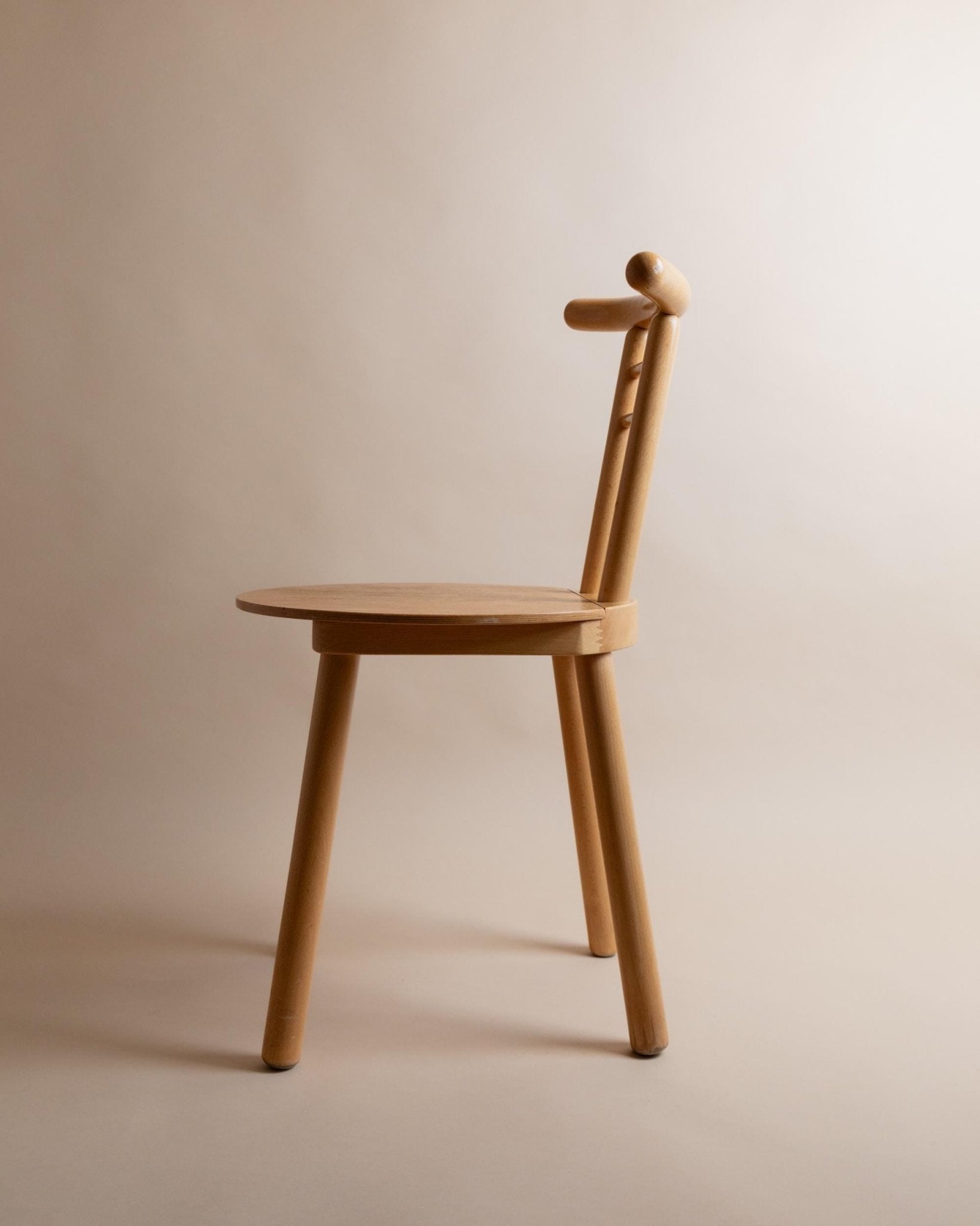 Vintage Wooden Chair - Minimalist Design Italy 1980s - Light Wood, Timeless Form, Japanese Style - Decorative, Gift Idea_Bottega Jacobs