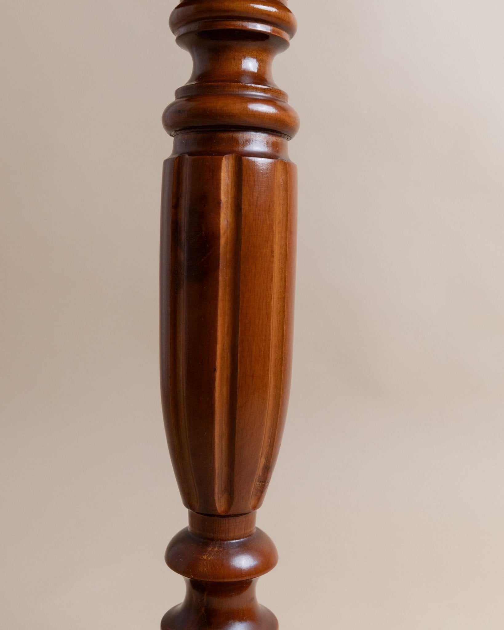 Vintage wooden flower stand, column table - solid wood handcrafted Italy 1960s, presentation of art, plants, vases - gift idea_Bottega Jacobs