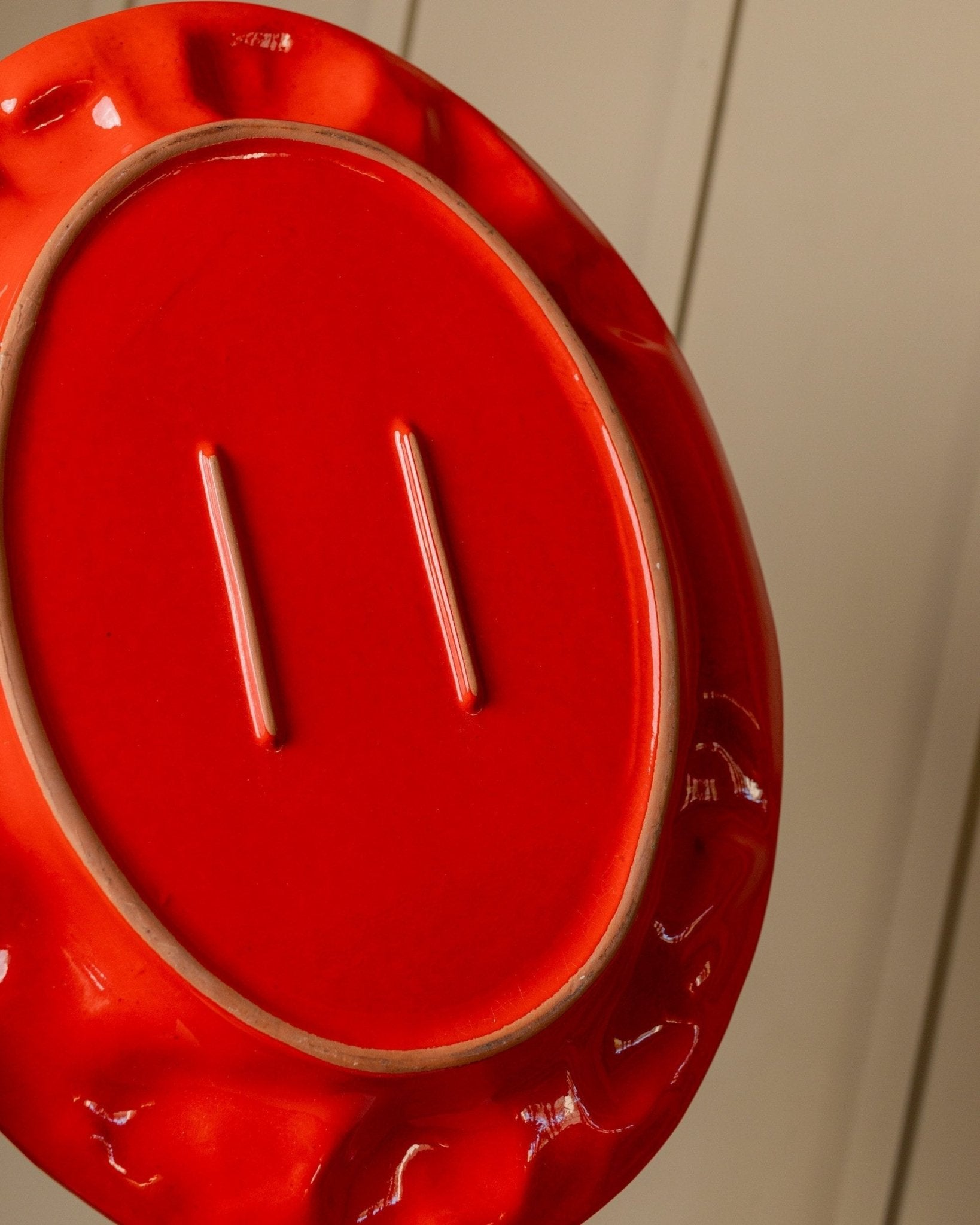 XL vintage ceramic plate oval 1980s - red glaze - fruit relief - Mid Century Design - Italy - Bottega Jacobs