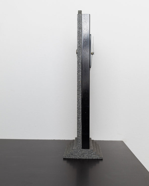 XL Vintage Costantini l'Oggetto grandfather clock 1980s - Postmodern Memphis style in black gray - Made in Italy - Bottega Jacobs
