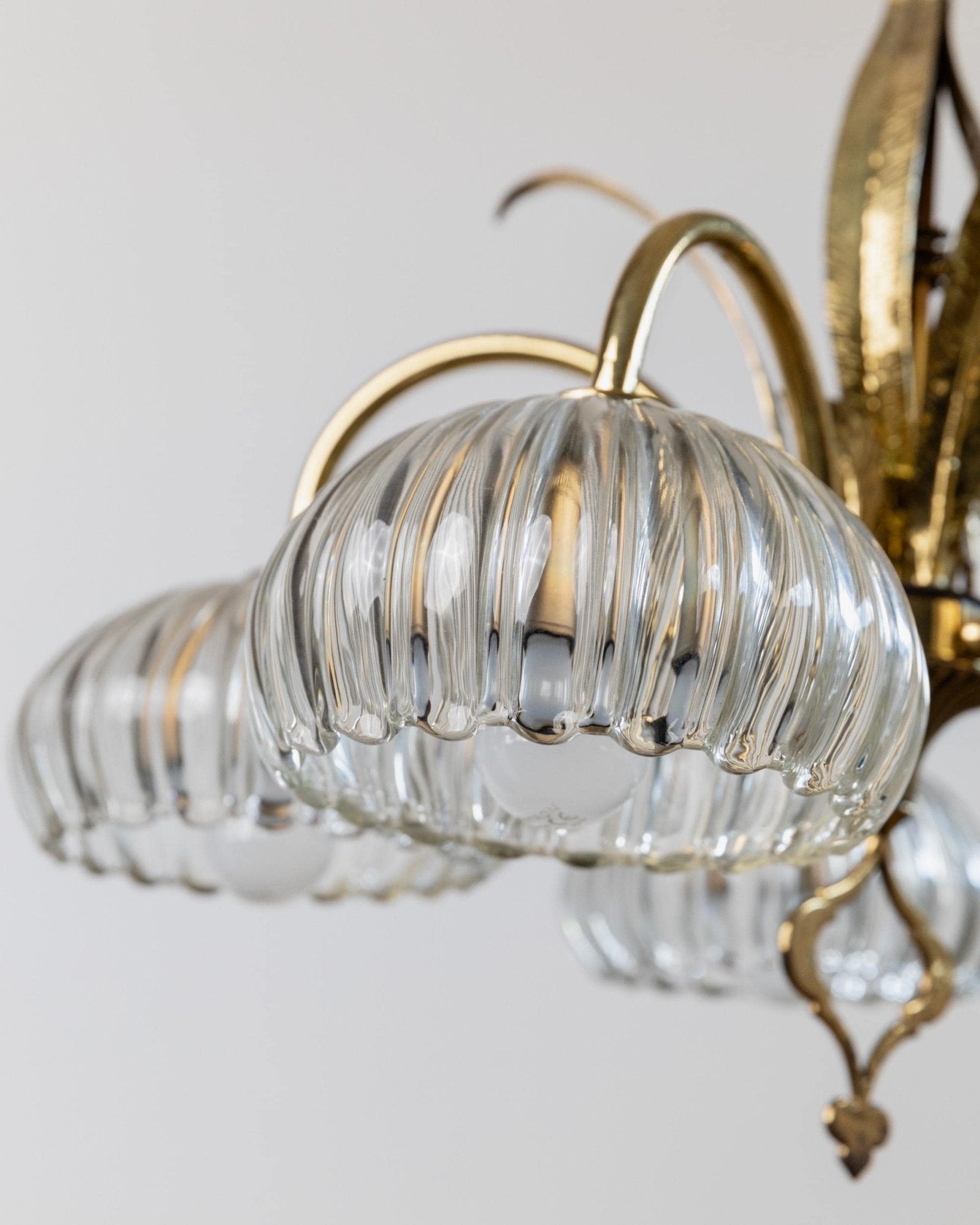XL Vintage Murano Glass and Brass Chandelier - Liberty Style, Organic Leaf Shape, elegant timeless Design Italy 1960s - Gift Idea_Bottega Jacobs