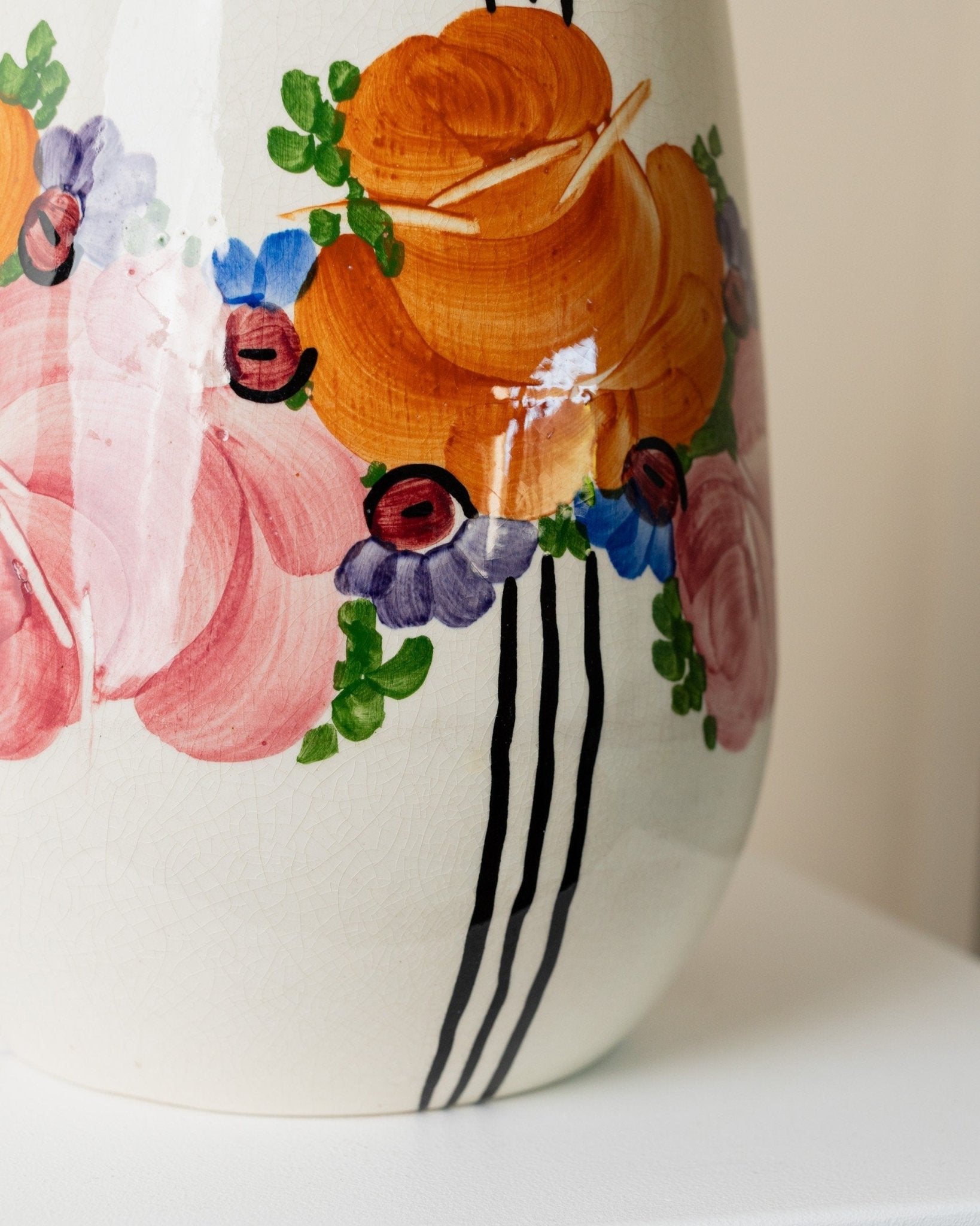 XL Zeh Scherzer ceramic vase - flowers and stripes motif - bulbous shape - hand - painted - Mid Century Design 70s - Bottega Jacobs