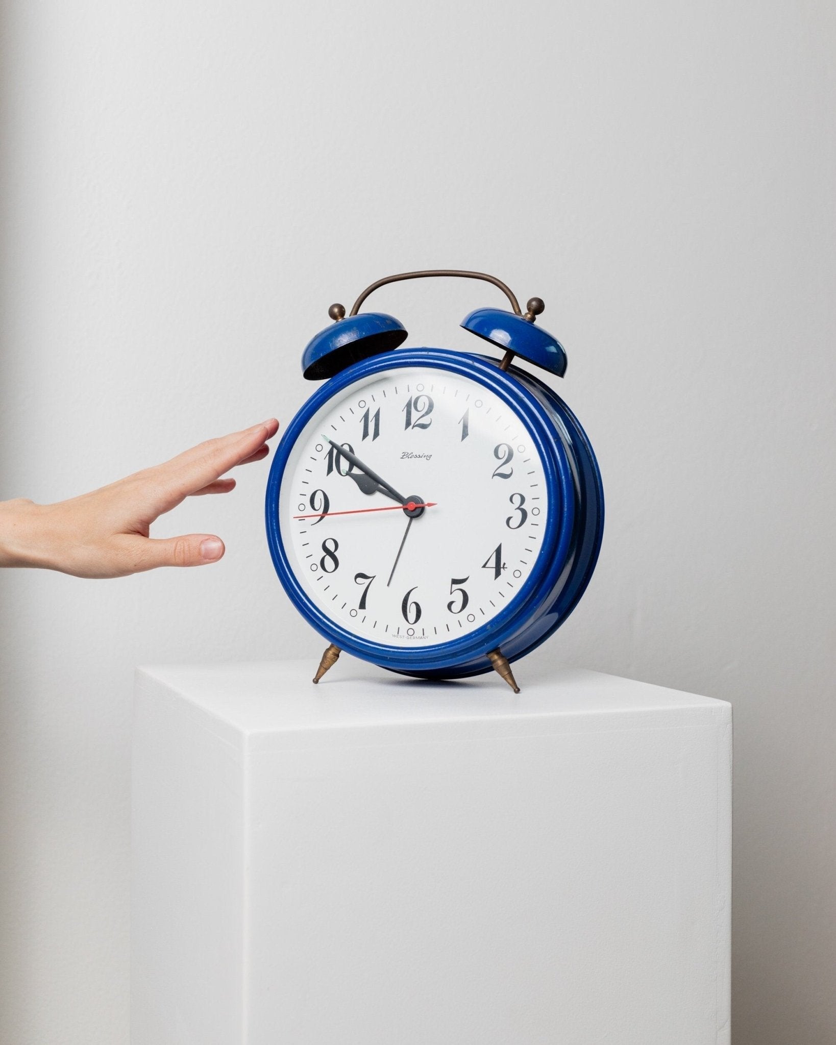 XXL Alarm clock Blessing - blue alarm clock - Postmodern Memphis Style - West Germany 1970s - Bottega Jacobs