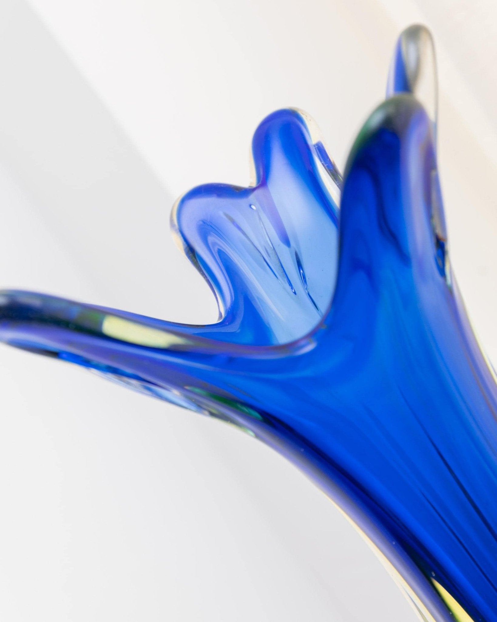 XXL Fratelli Toso Vase - Murano glass Art blue Italy 1970s - Decorative Flower Vase, elegant gift idea, colorful glassware, handcrafted_Bottega Jacobs