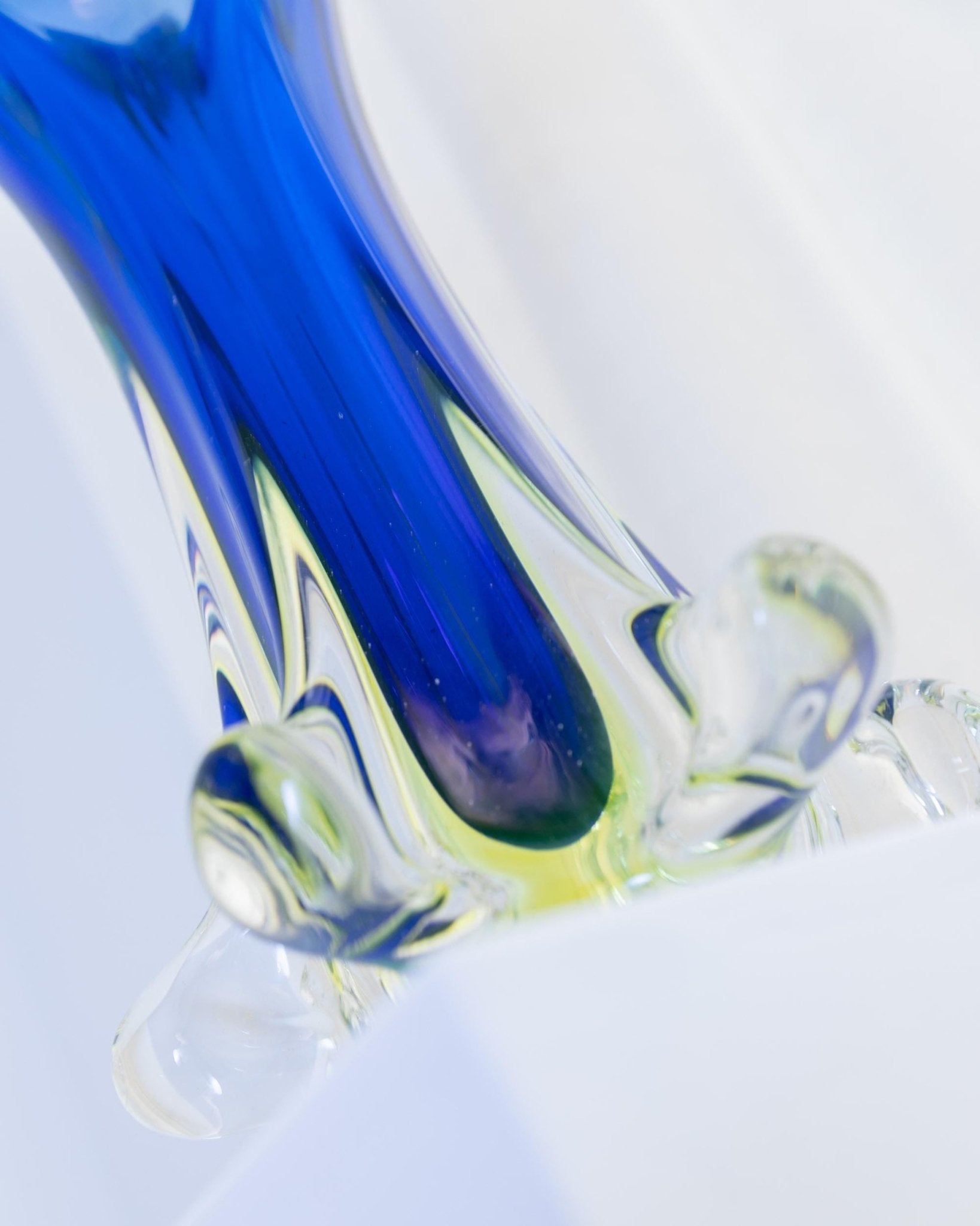 XXL Fratelli Toso Vase - Murano glass Art blue Italy 1970s - Decorative Flower Vase, elegant gift idea, colorful glassware, handcrafted_Bottega Jacobs