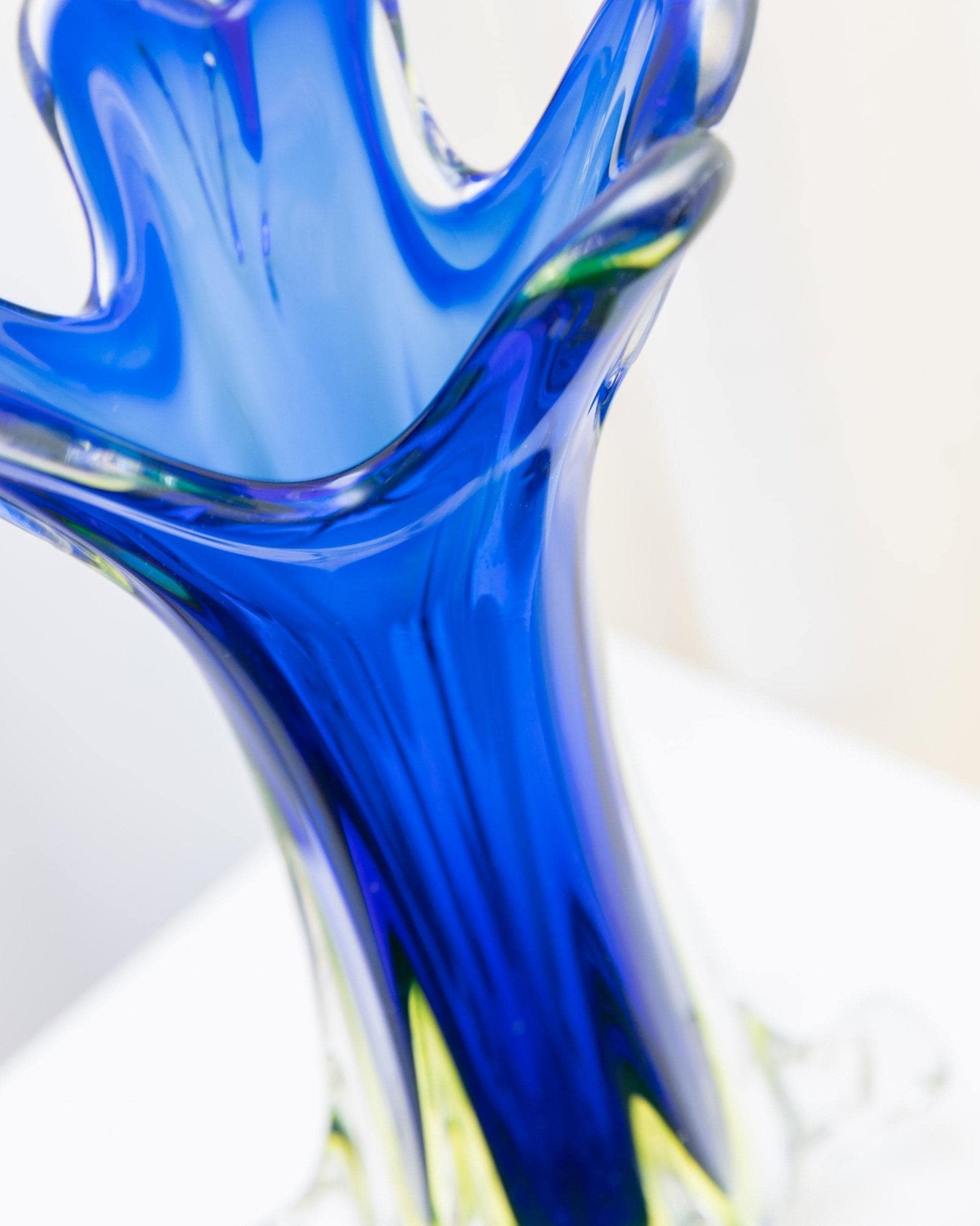 XXL Fratelli Toso Vase - Murano glass Art blue Italy 1970s - Decorative Flower Vase, elegant gift idea, colorful glassware, handcrafted_Bottega Jacobs