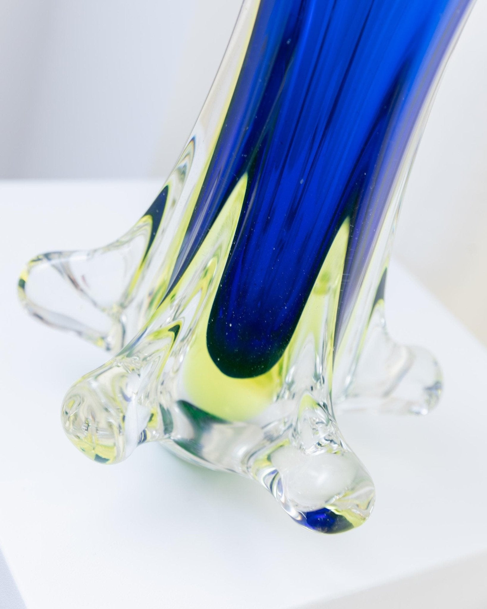 XXL Fratelli Toso Vase - Murano glass Art blue Italy 1970s - Decorative Flower Vase, elegant gift idea, colorful glassware, handcrafted_Bottega Jacobs