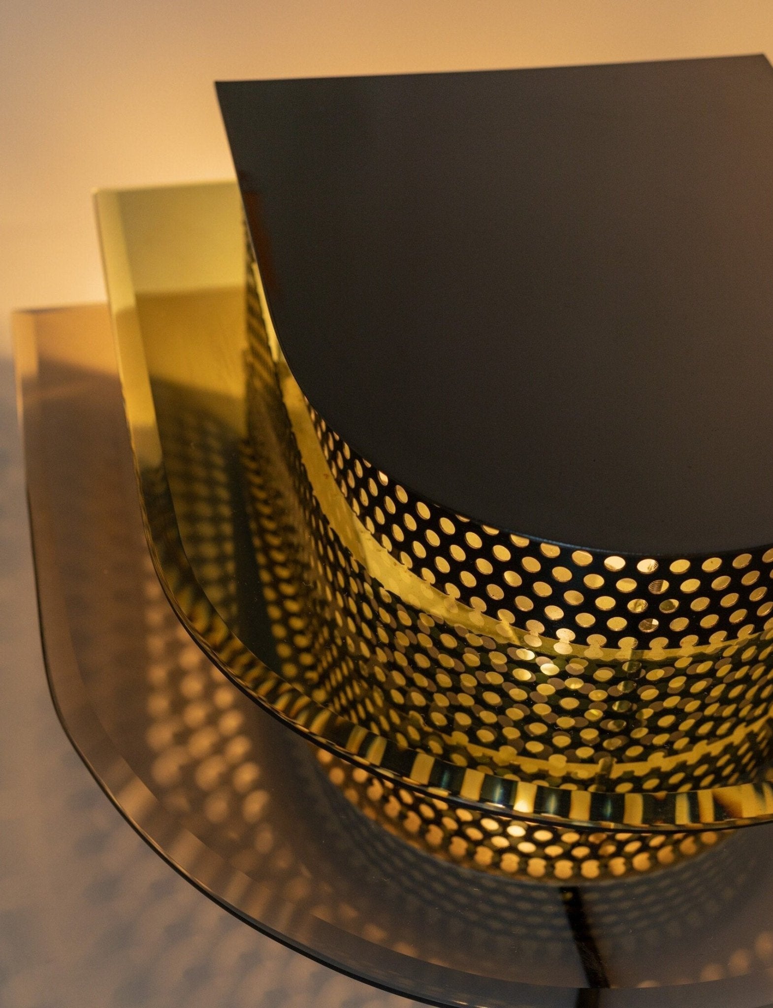XXL mirrored glass wall lamp - Postmodern Memphis Style - Made in Italy 1970s - Bottega Jacobs