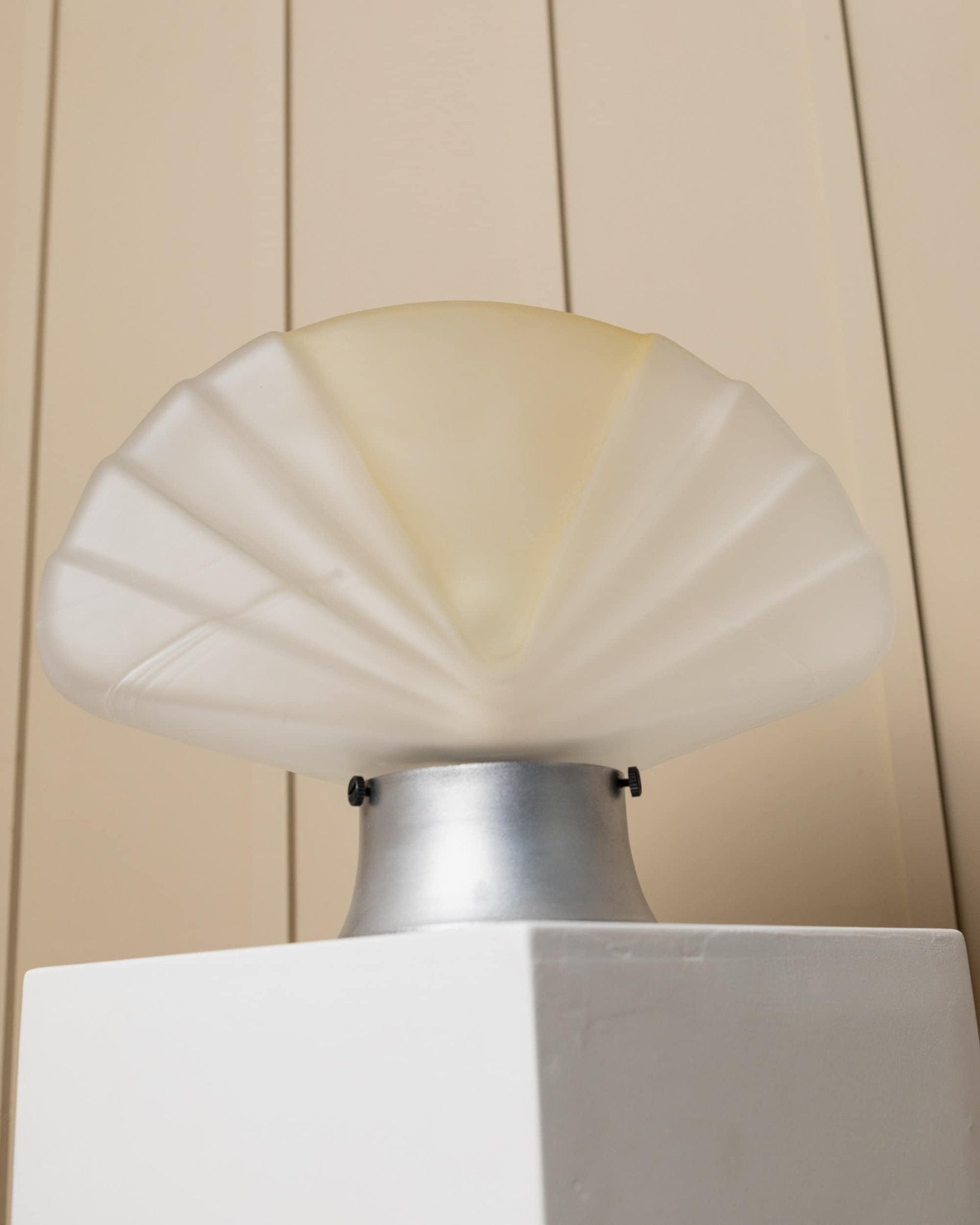 XXL vintage Murano glass shell lamp - table lamp white yellow - Space Age Design Italy - 1980s - Bottega Jacobs